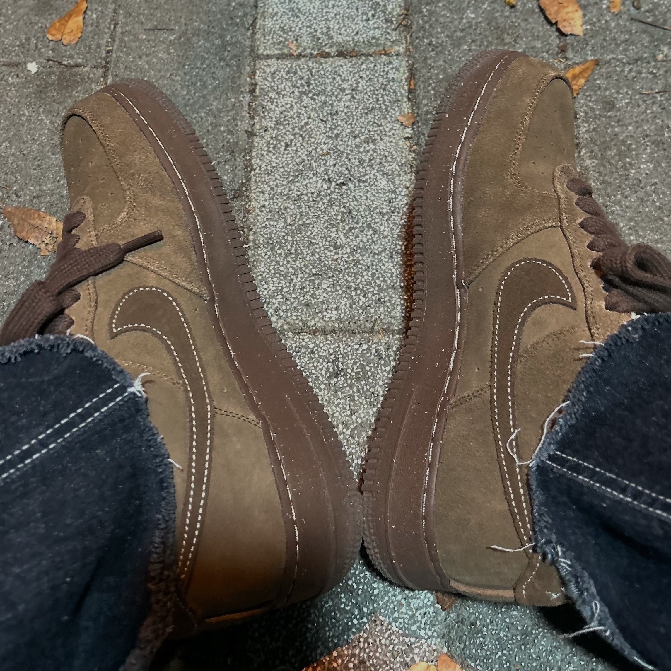 (W) Nike Air Force 1 '07 Cacao Wow 착용 스타일 - 2