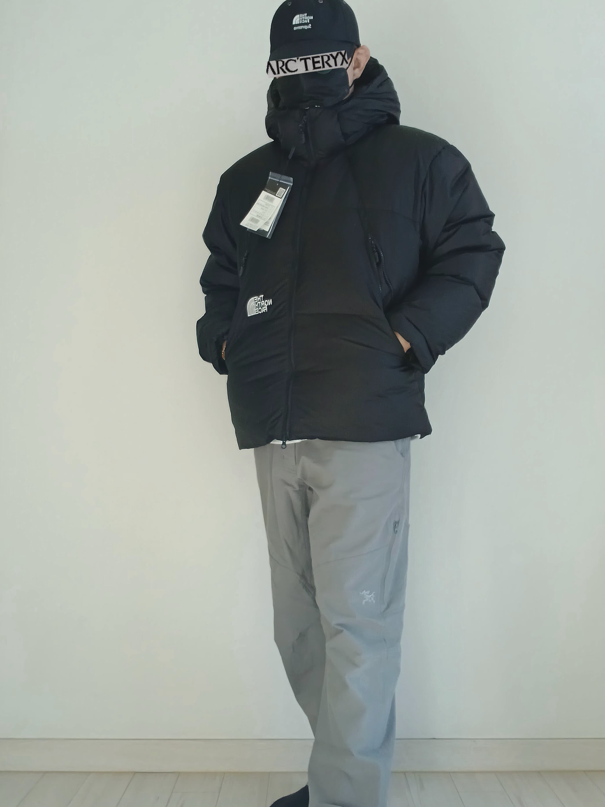 Supreme x The North Face Split 6-Panel Black - 24SS, Carhartt Loose Fit Heavyweight Regular Long Sleeve Pocket T-Shirt White 착용 스타일 - 3