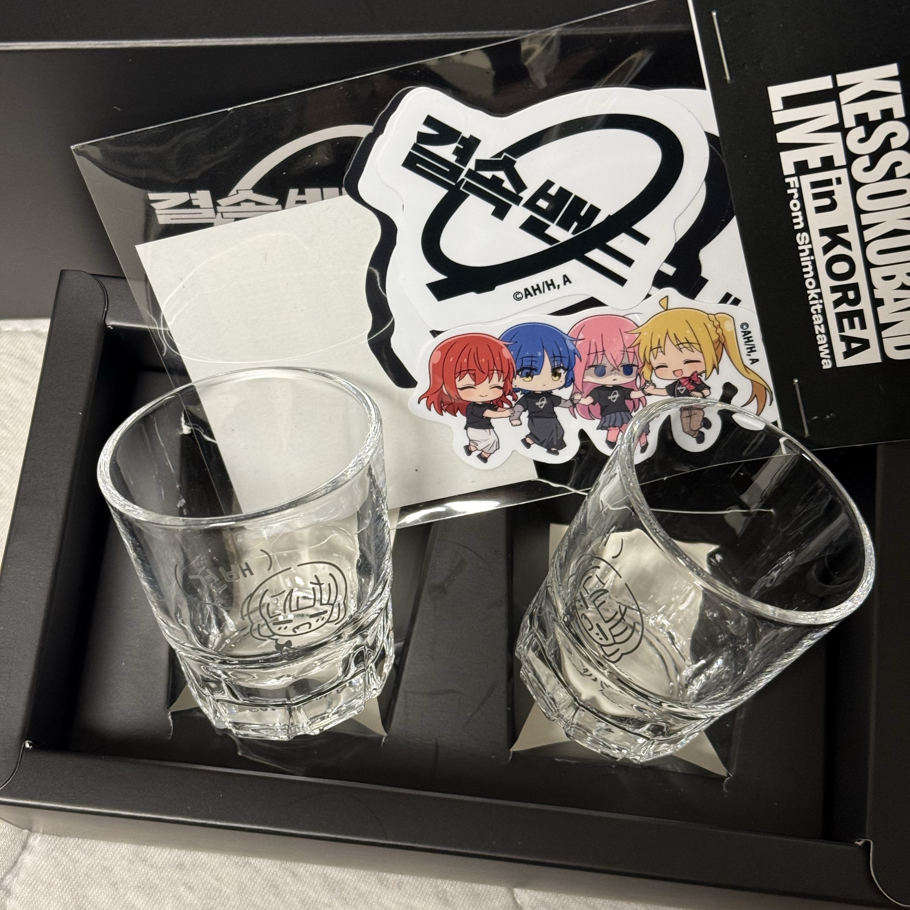 KESSOKUBAND Sticker Set, KESSOKUBAND Original Soju Glass (2P SET) [Korea Exclusive] 착용 스타일
