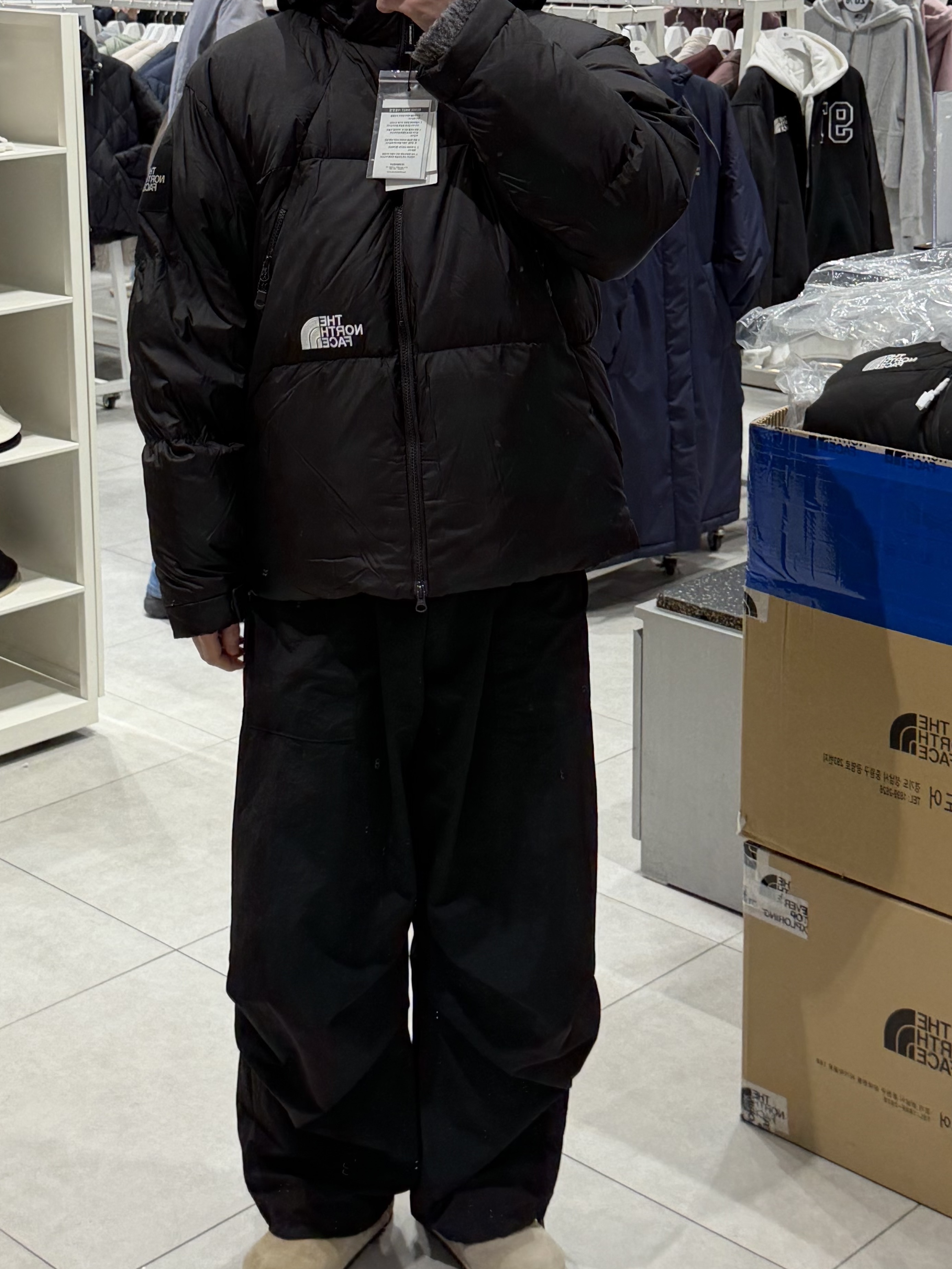 The North Face White Label Project Down Jacket RDS Black - 25FW, Birkenstock Boston Soft Footbed Taupe - Regular 착용 스타일 - 1