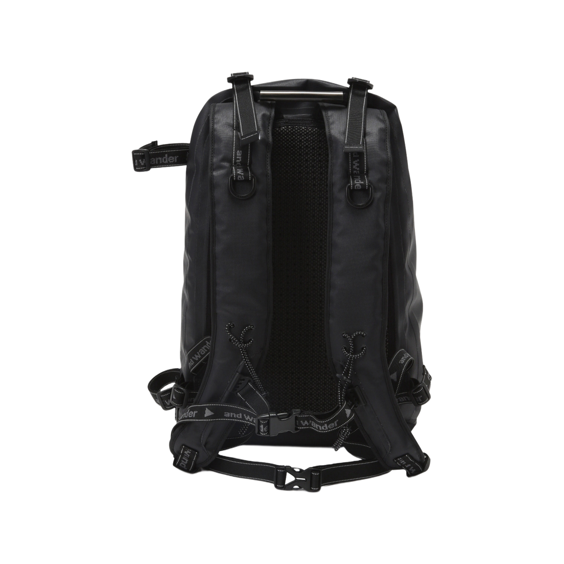 앤드 원더 워터프루프 데이팩 블랙(And Wander Waterproof Daypack Black) - 2