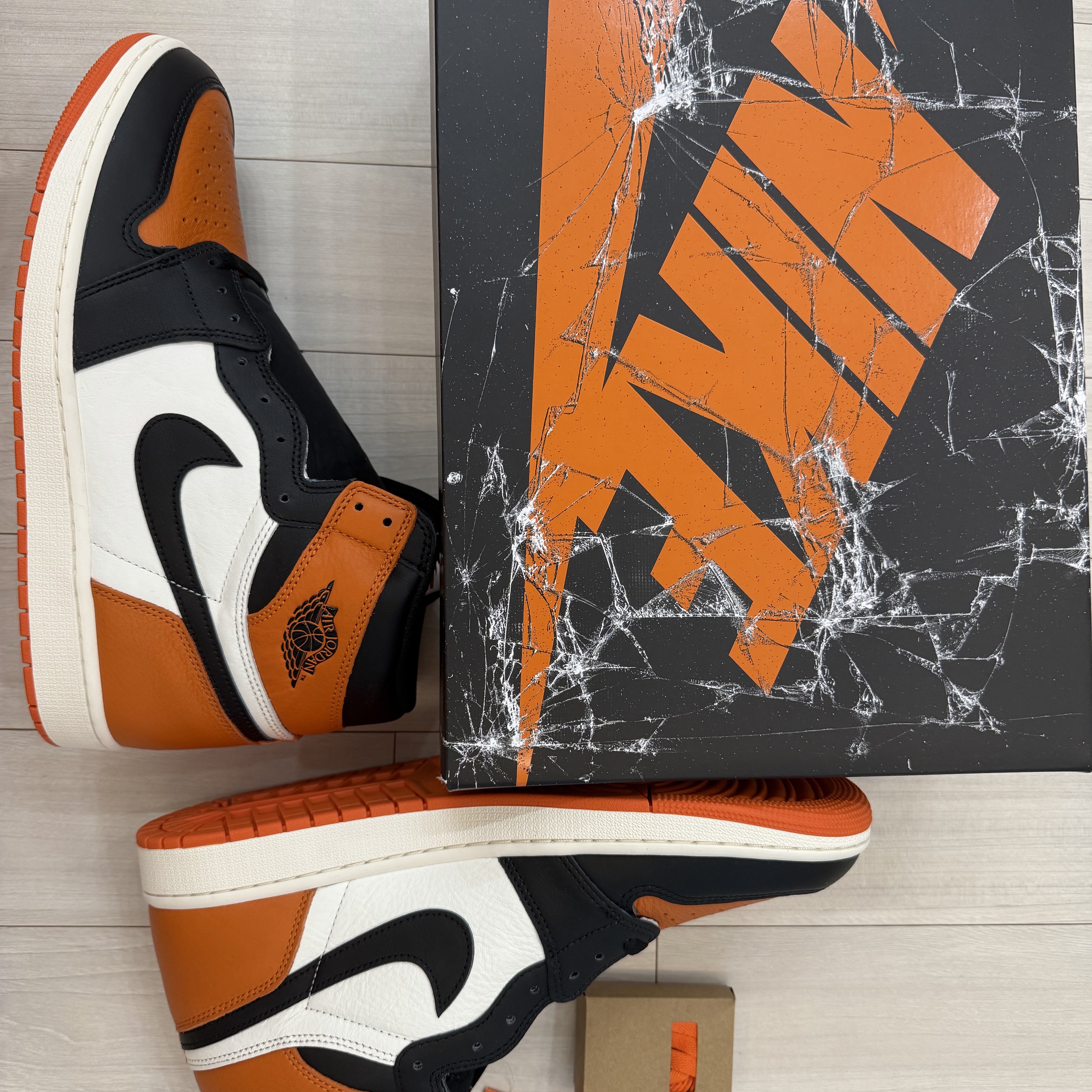 Jordan 1 Retro High OG Shattered Backboard 착용 스타일 - 1