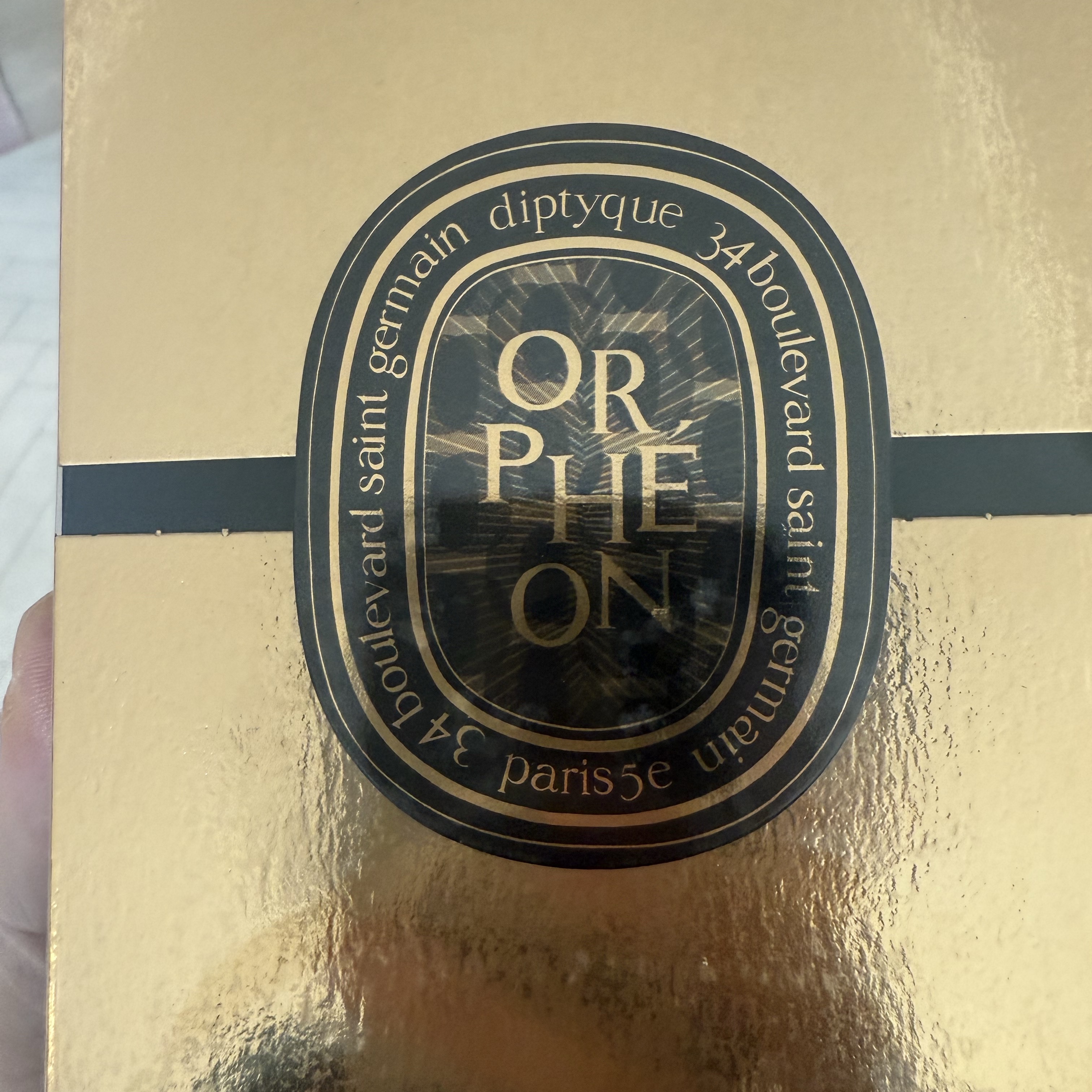 Diptyque Orpheon Holiday Limited Edition Eau De Parfum 75ml 착용 스타일 - 2