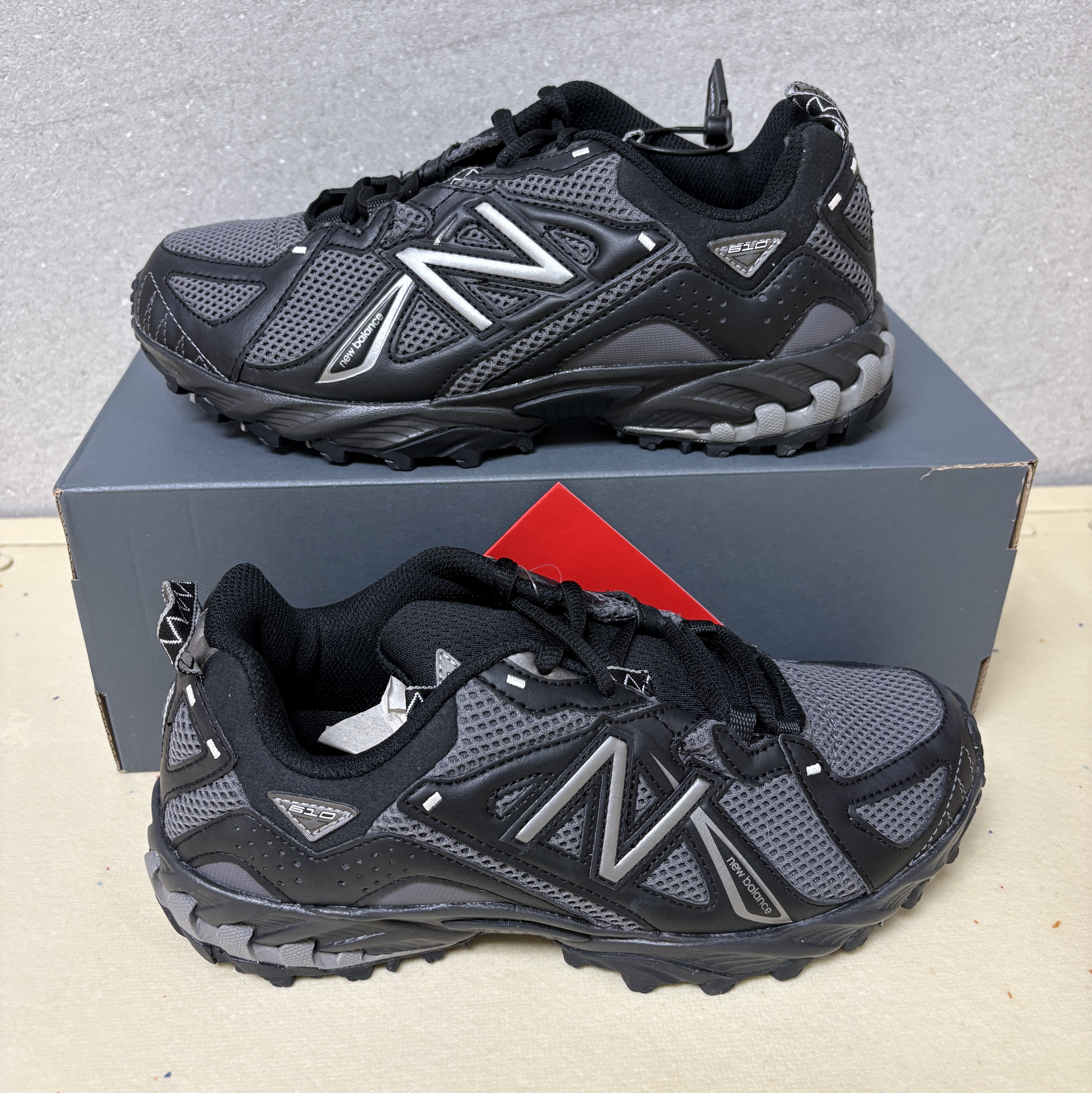 New Balance ML610 Black - D Standard 착용 스타일 - 2