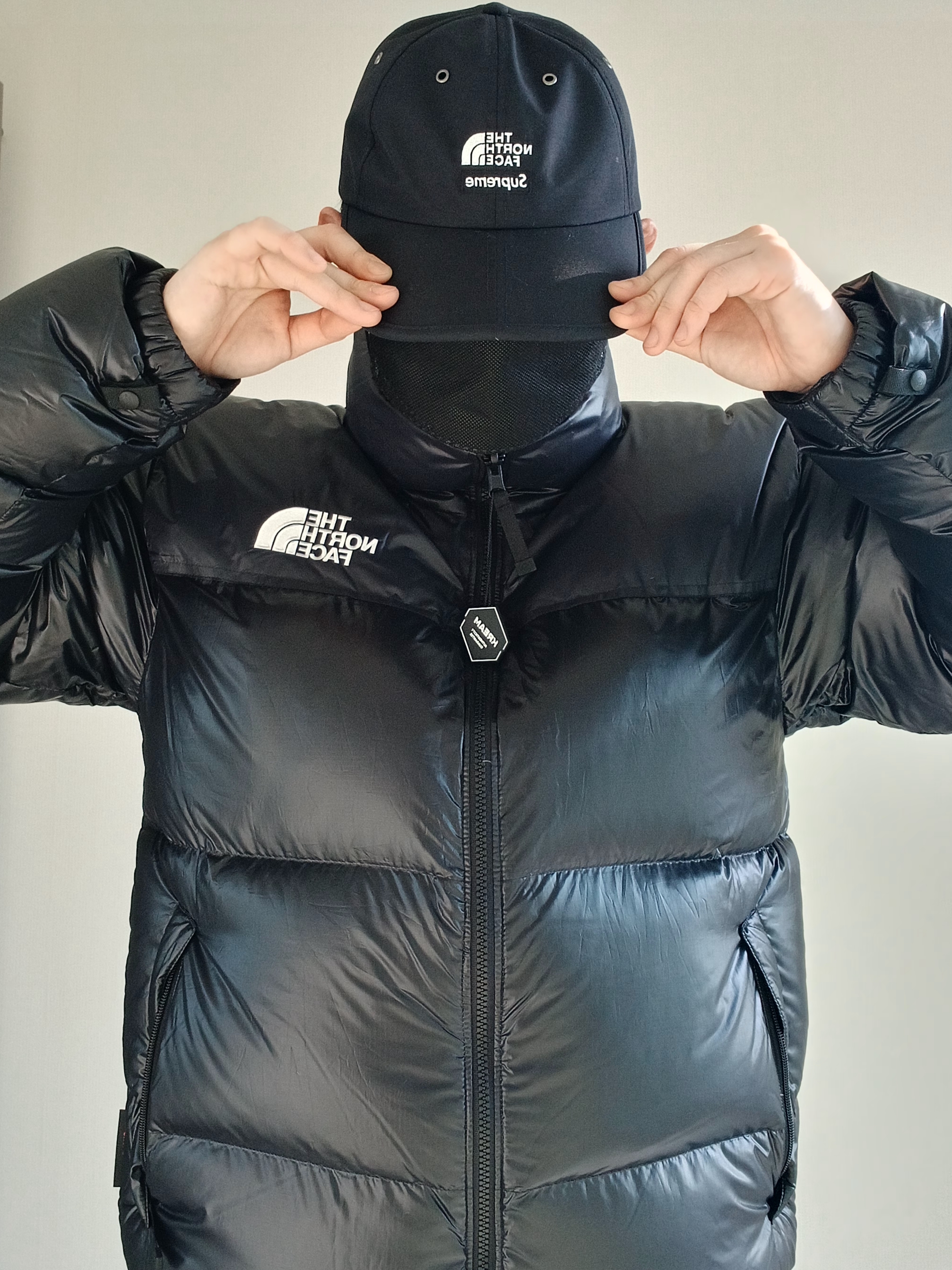 Supreme x The North Face Split 6-Panel Black - 24SS, The North Face Quantum Nuptse RDS Jacket Black 착용 스타일 - 1
