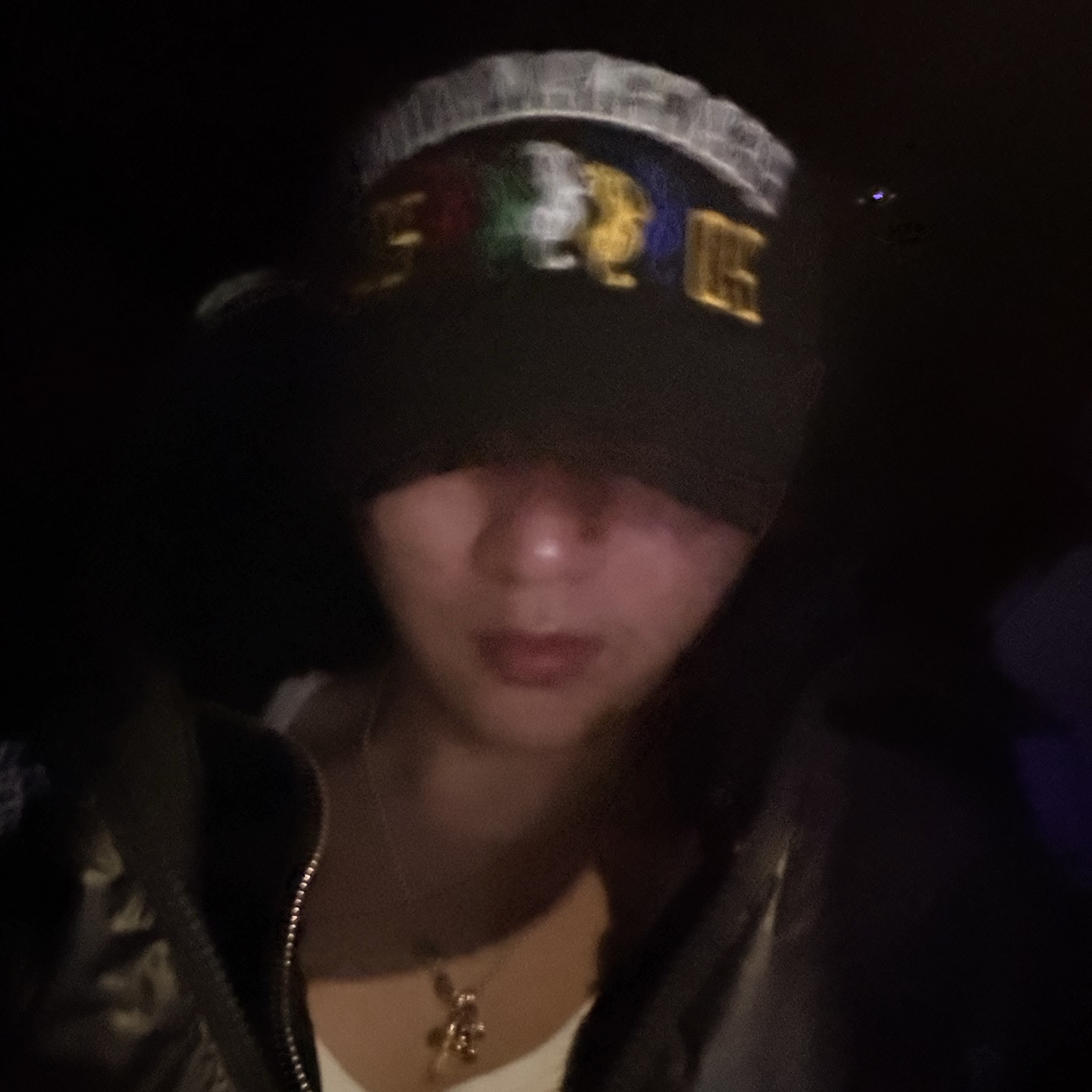 Peaceminusone x 2025 MAMA Awards Peacemamaone Cap Mesh 착용 스타일
