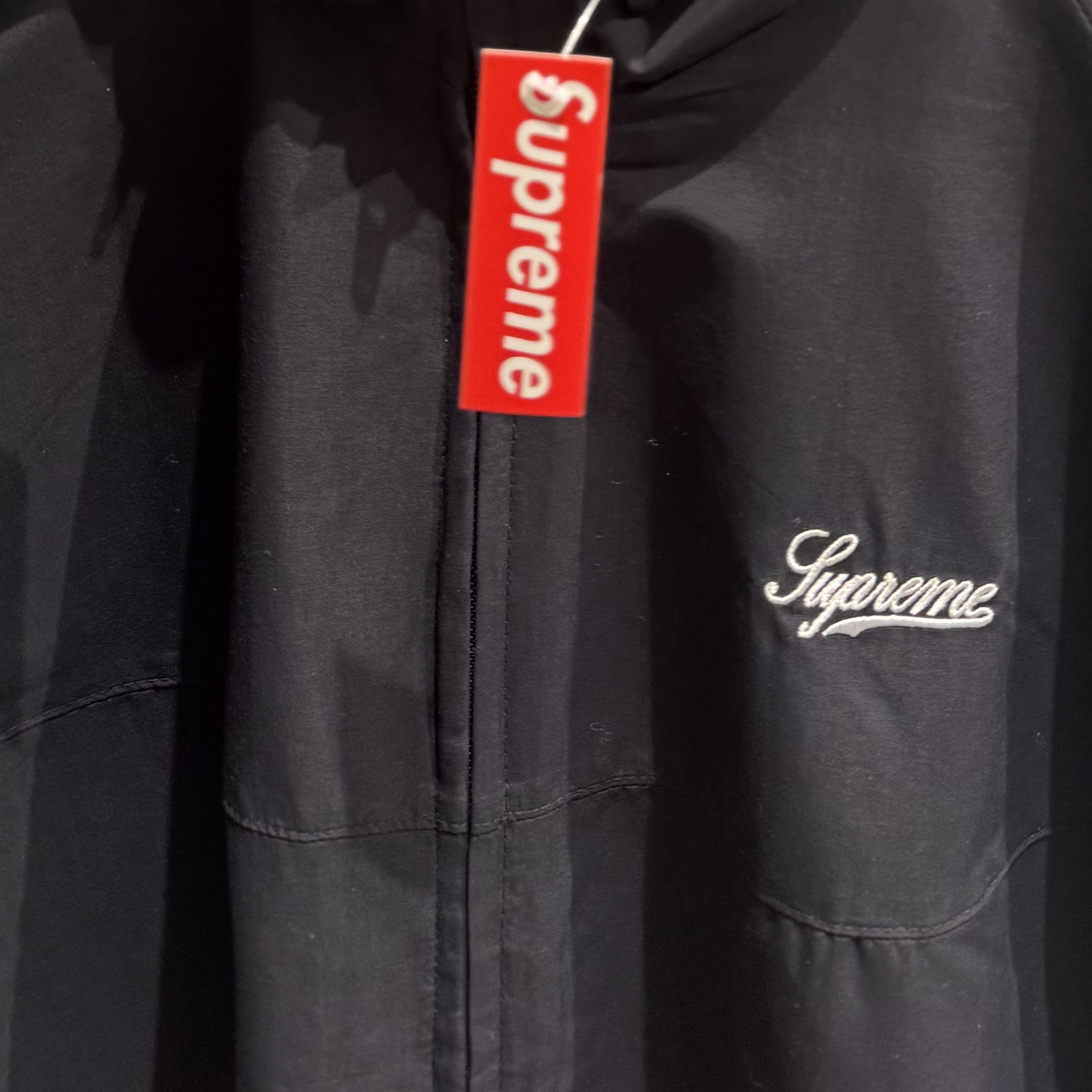 Supreme Contrast Piping Track Jacket Black - 25FW 착용 스타일