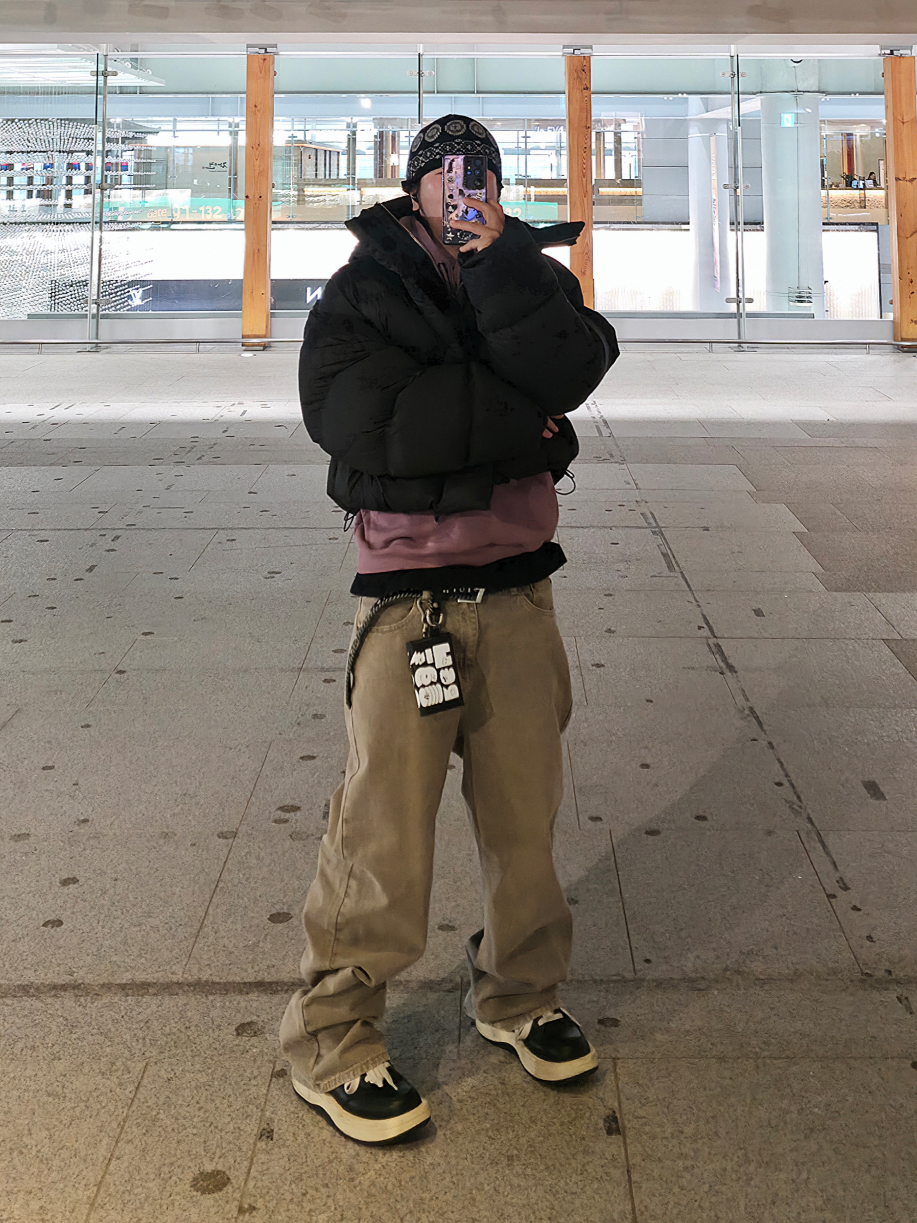 Entire Studios MML Hooded Puffer Black, Converse x Drkshdw Turbowpn Black Cream 착용 스타일 - 5
