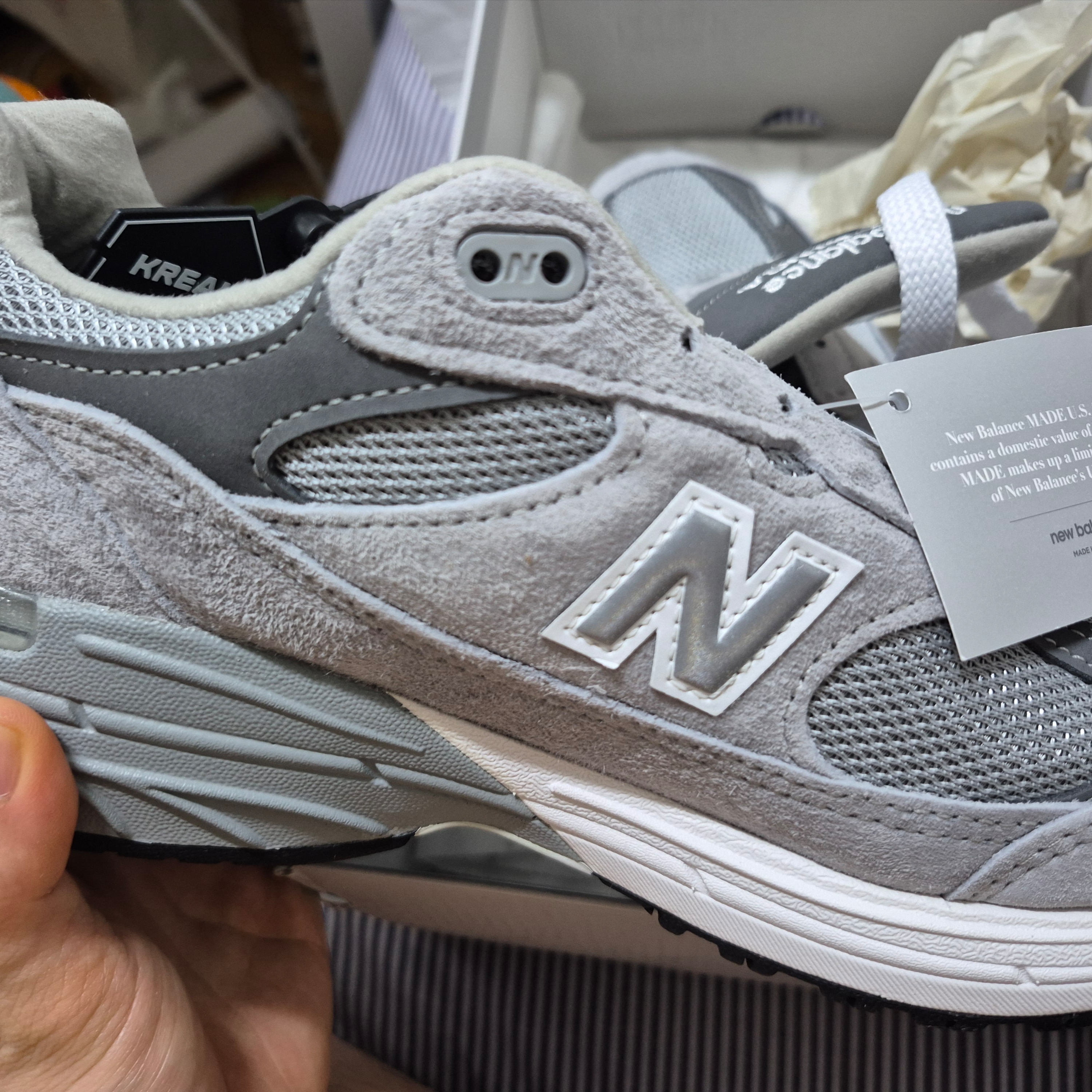 (W) New Balance 993 Made in USA Grey - B Standard 착용 스타일