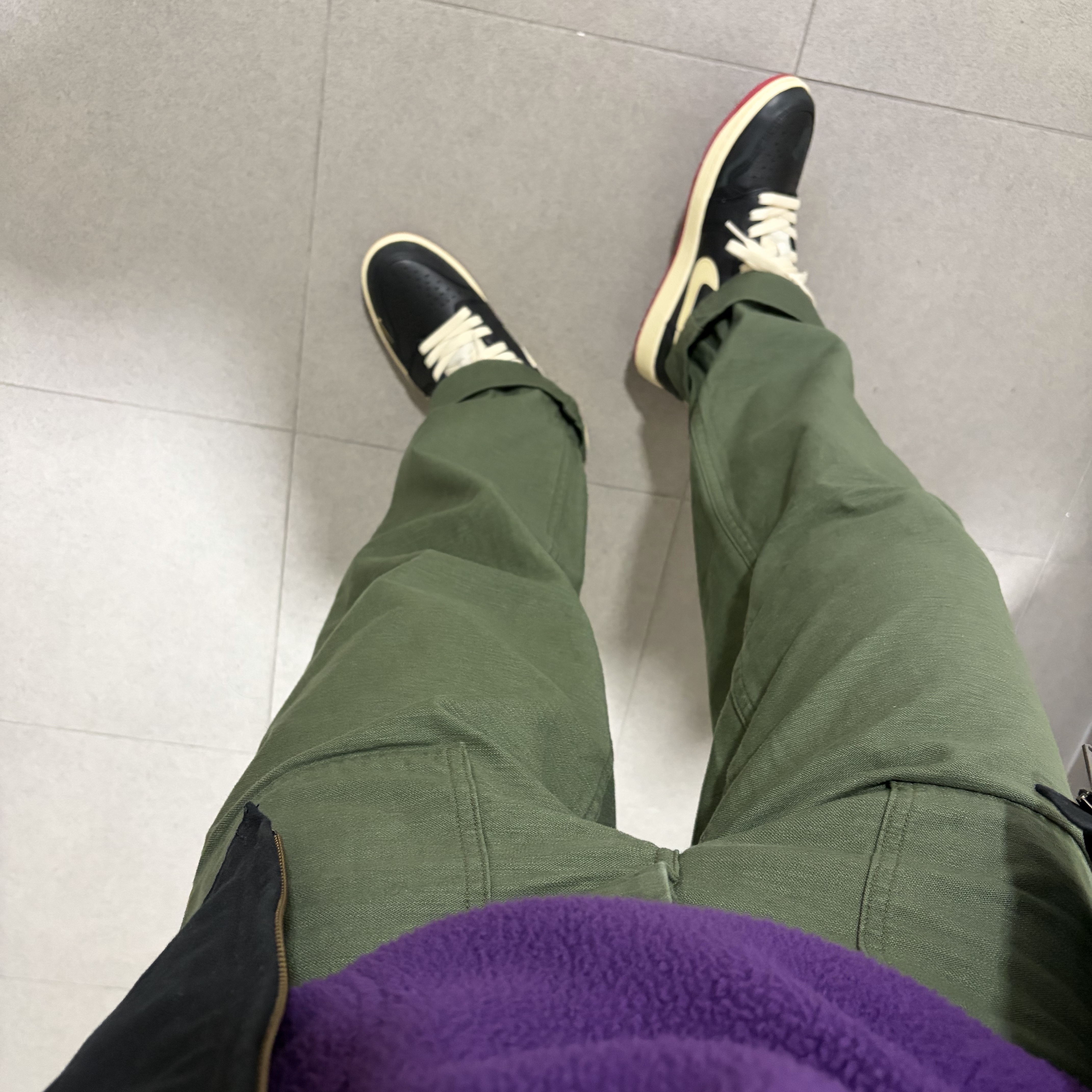 Jordan 1 x Nigel Sylvester Retro Low OG Better With Time, Orslow 5002 US Army Fatigue Pants Green 착용 스타일 - 2