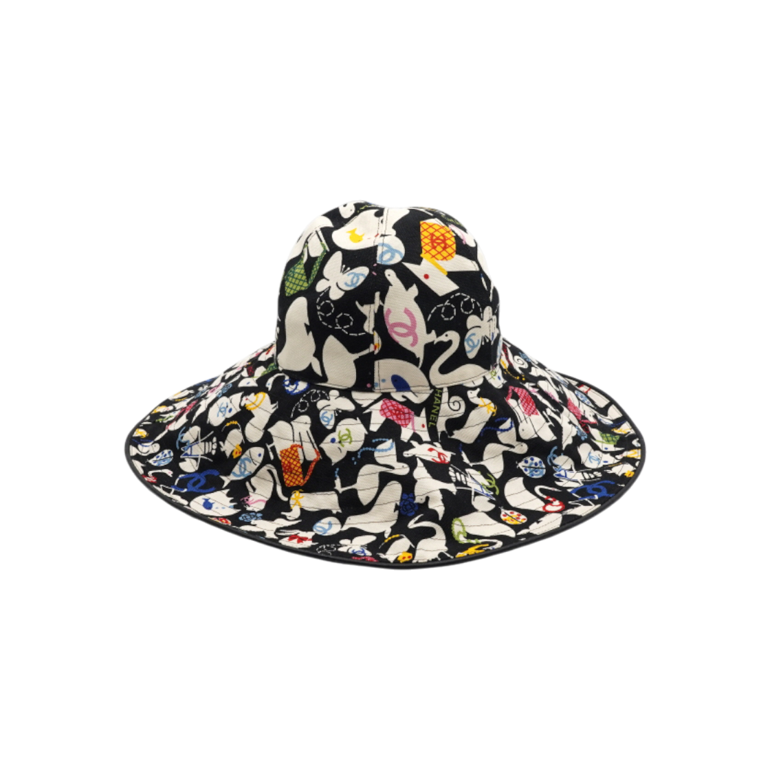 ITP5CKWT2W92 Chanel Black Animal Print Oversized Bucket Hat
