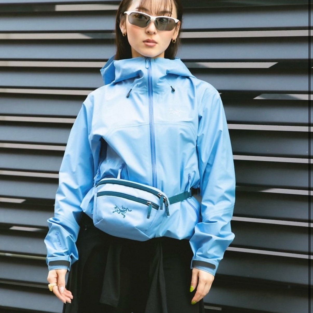 Arc'teryx x Beams Mantis 1 Waist Pack Glacial Nightscape 착용 스타일