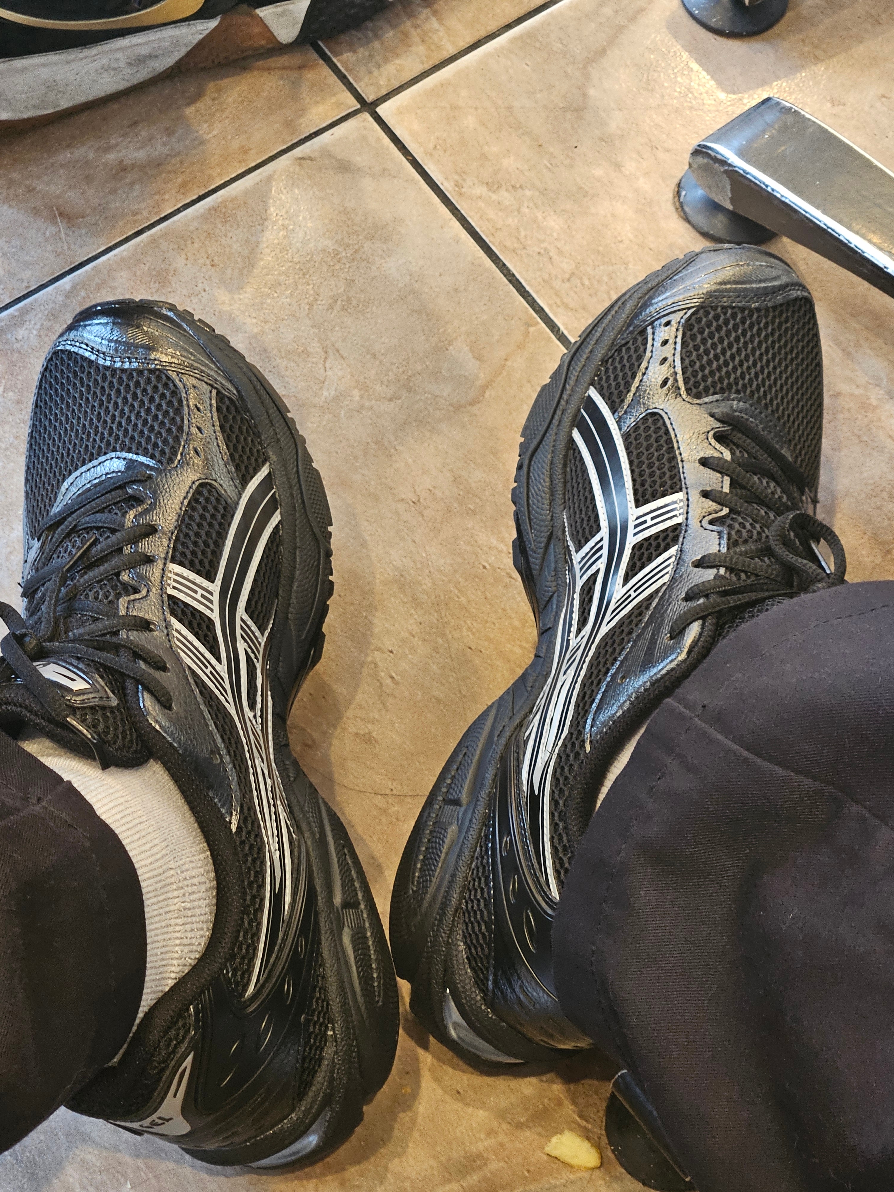 Asics Gel-Kayano 14 Black Pure Silver, Flavorism VTG Washed Cargo Pants Black 착용 스타일 - 4