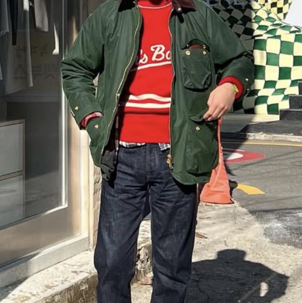 Drake's Waxed Coverall Jacket Green 착용 스타일