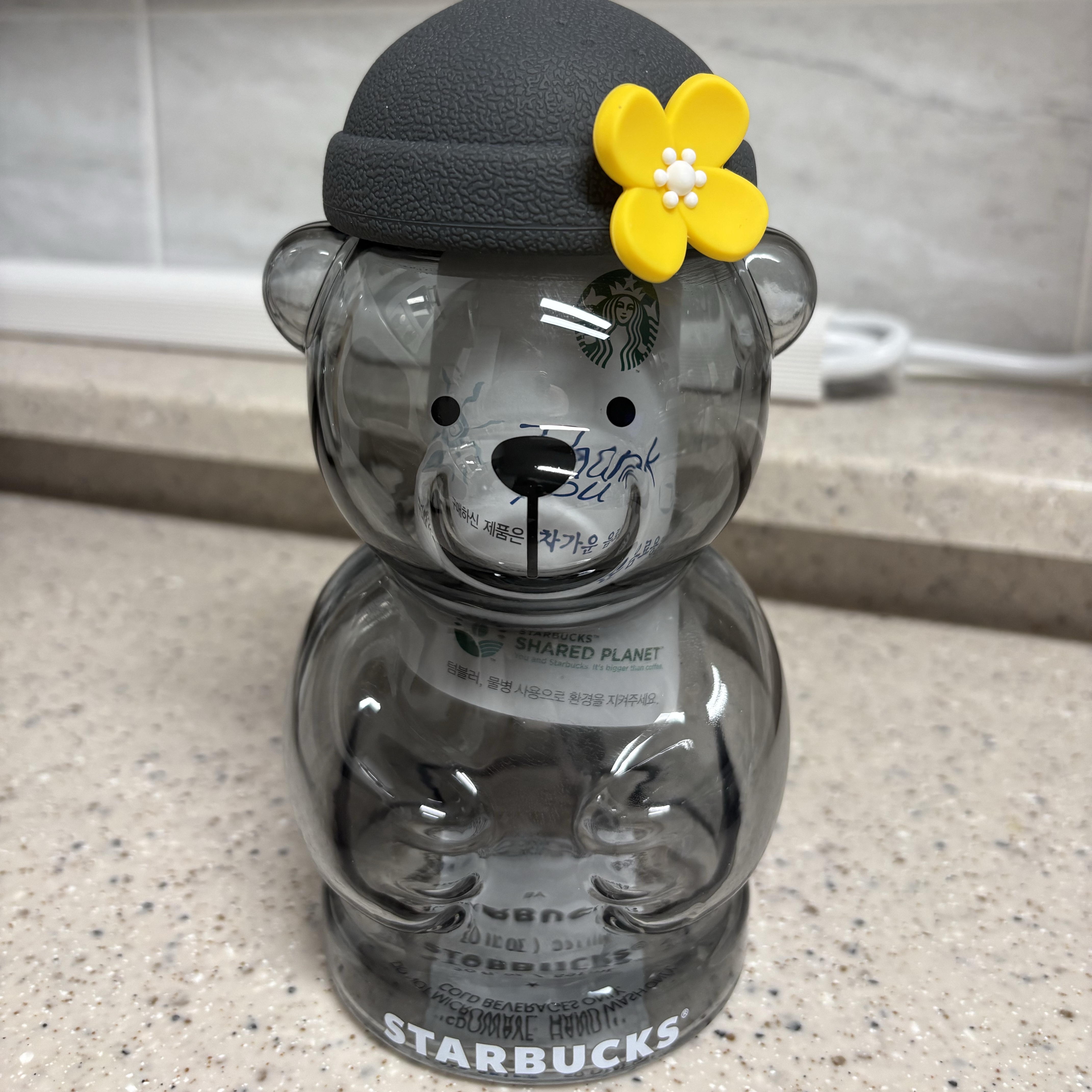 Starbucks Jeju Bearista Glass Cold Cup 591ml 착용 스타일
