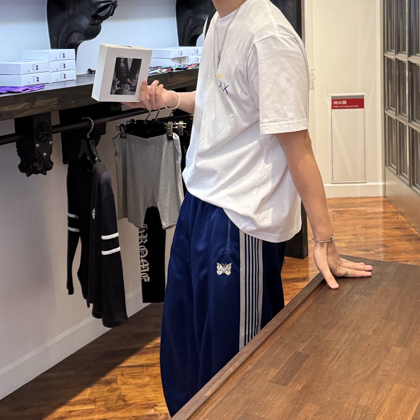 Chrome Hearts Duck Butter Matte Black, Our Legacy Extended Third Cut Black Grey 착용 스타일 - 3