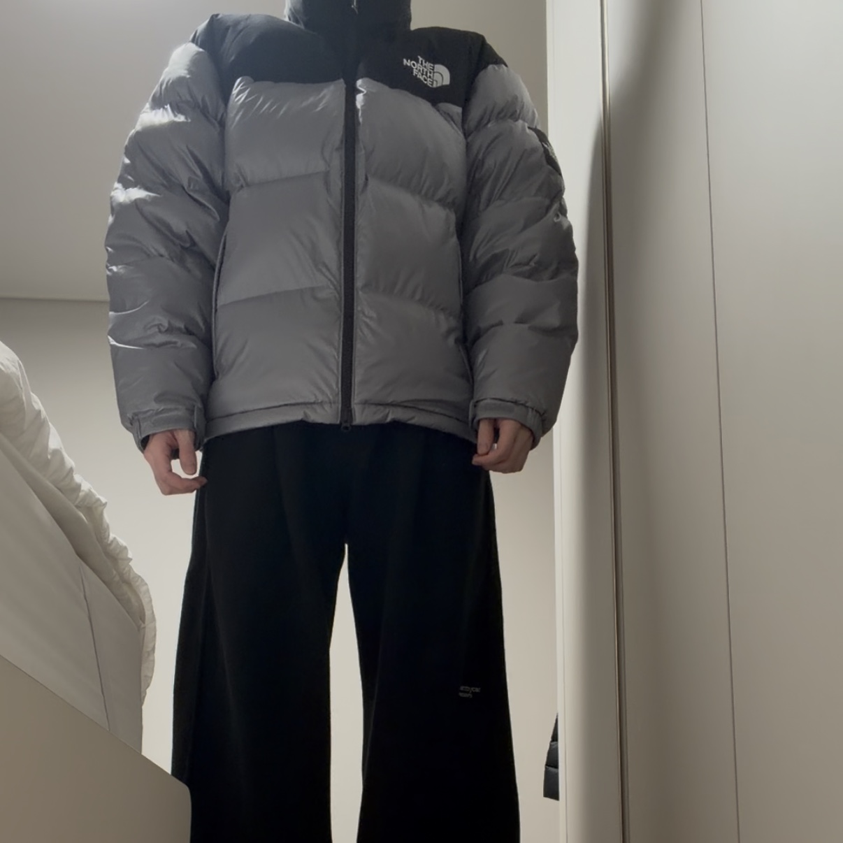 The North Face White Label Novelty Nuptse Down Jacket Heather Gray 착용 스타일