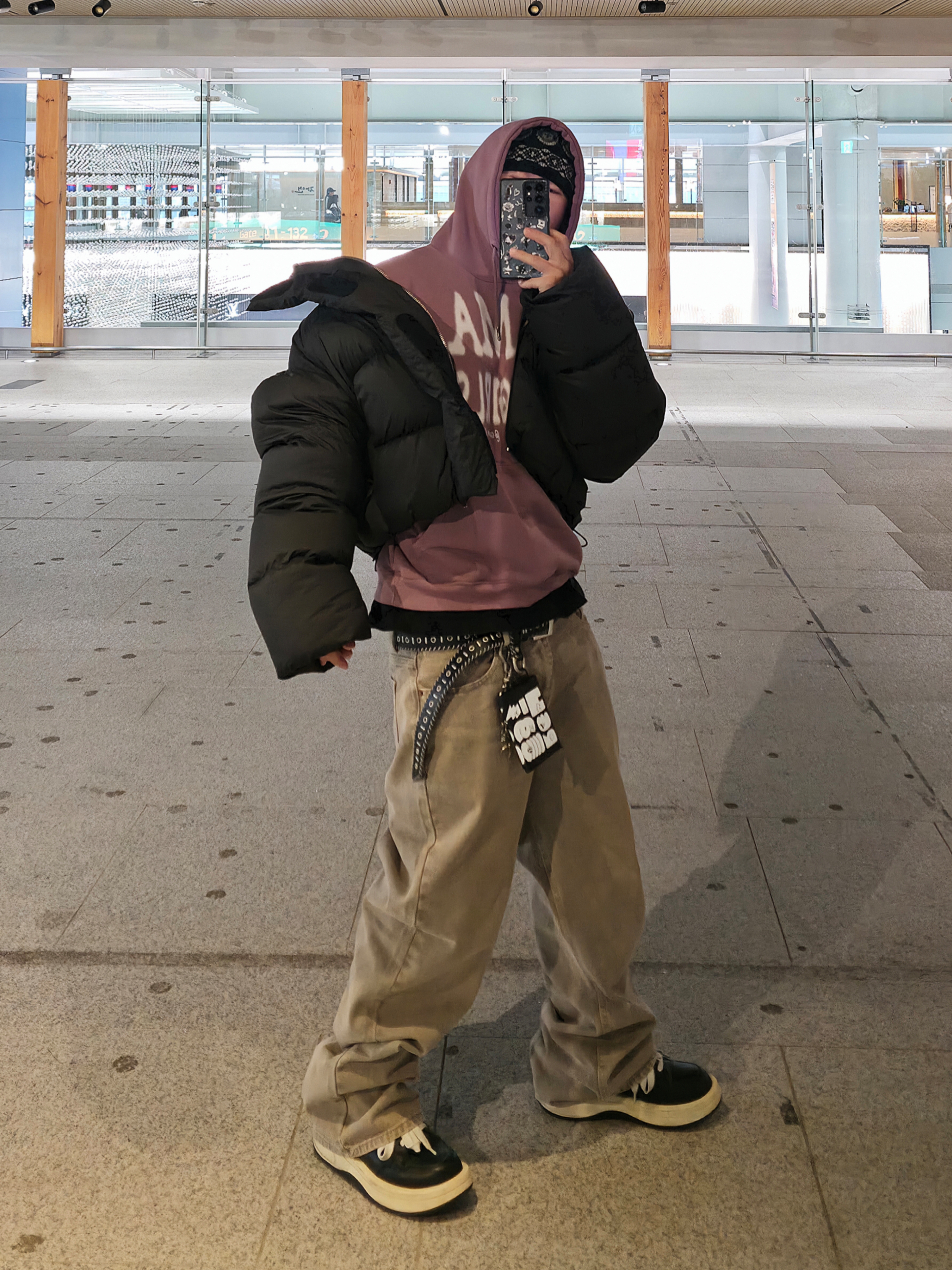 Entire Studios MML Hooded Puffer Black, Converse x Drkshdw Turbowpn Black Cream 착용 스타일 - 1