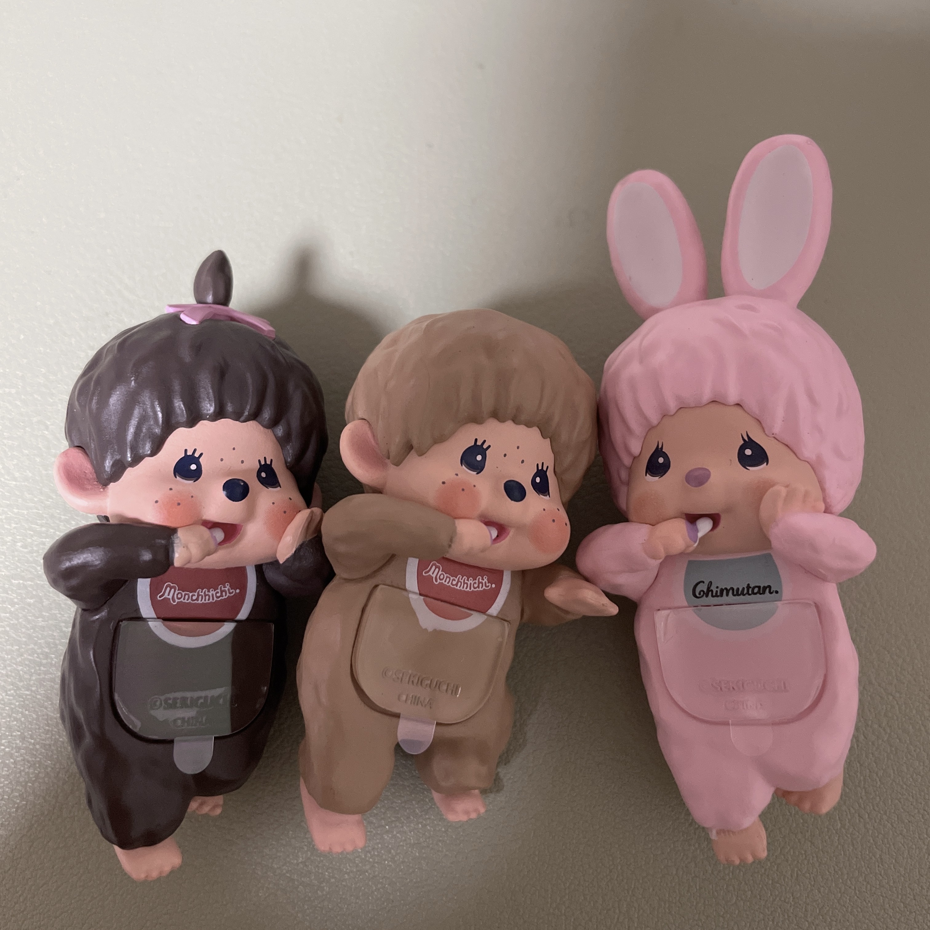 Sonny Angel x Monchhichi Hippers Sealed Case (1 Blind Boxes) 착용 스타일
