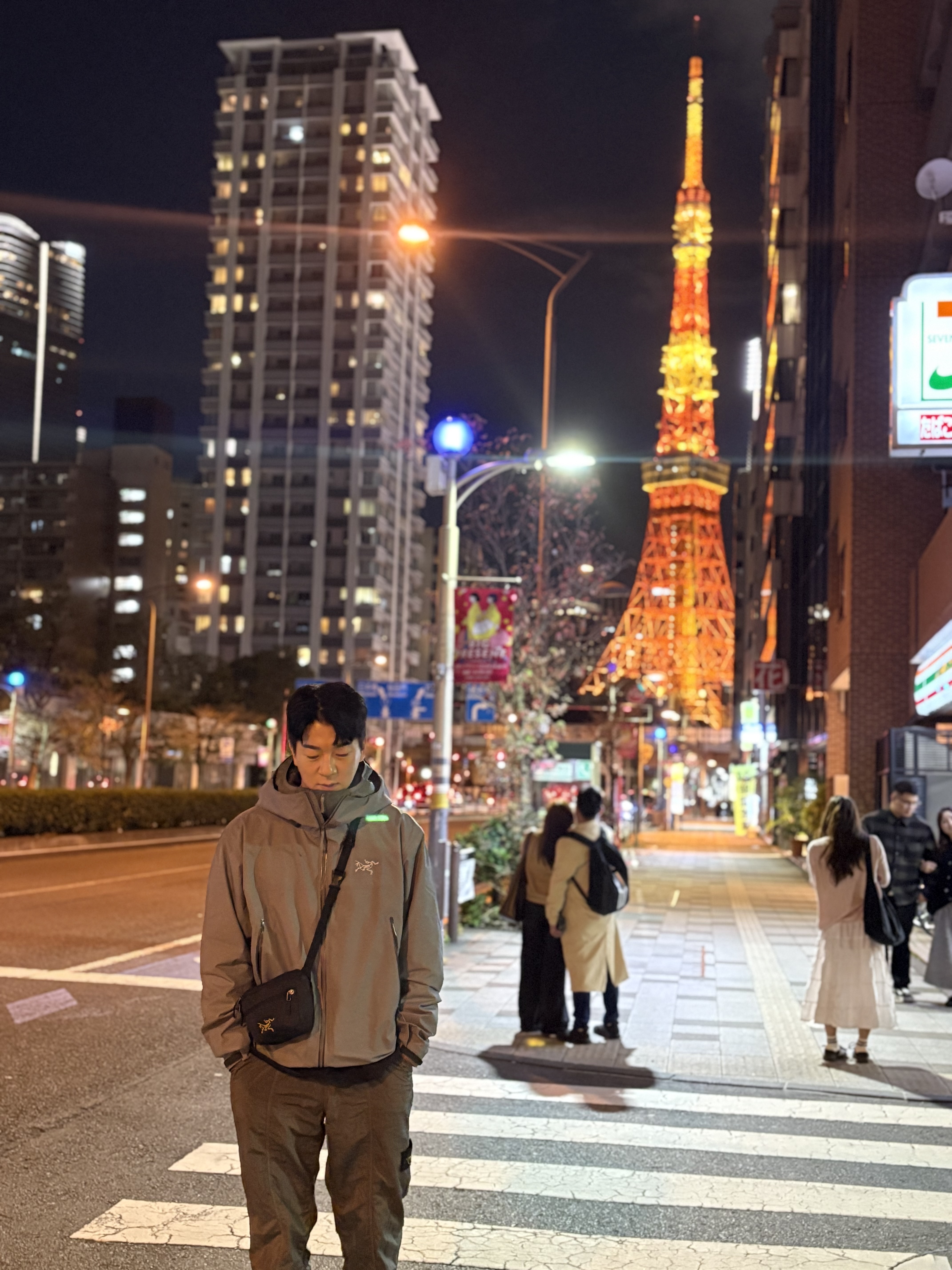 Arc'teryx Atom Hoody Forage 착용 스타일