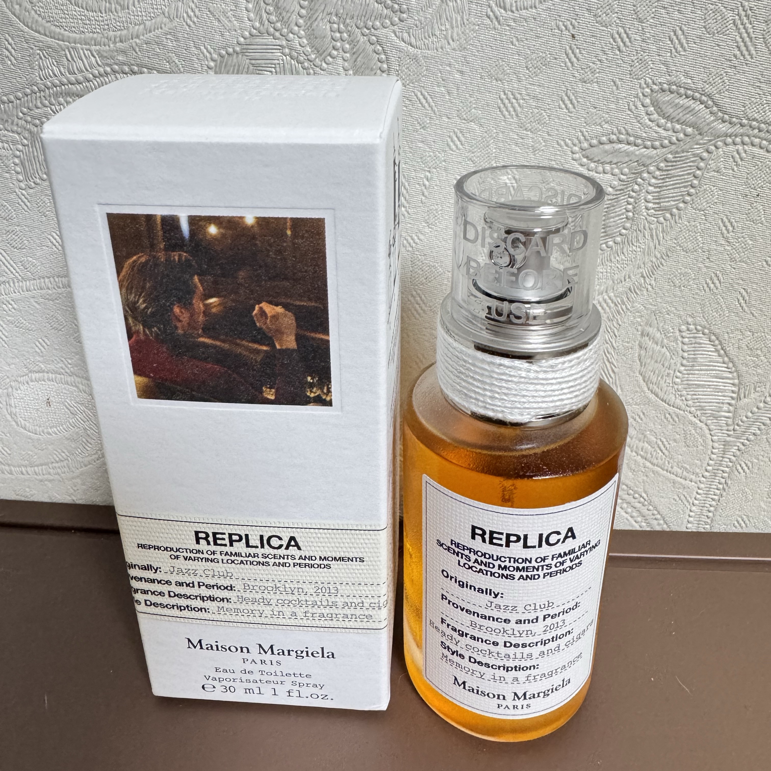 Maison Margiela Replica Jazz Club Eau De Toilette 30ml 착용 스타일