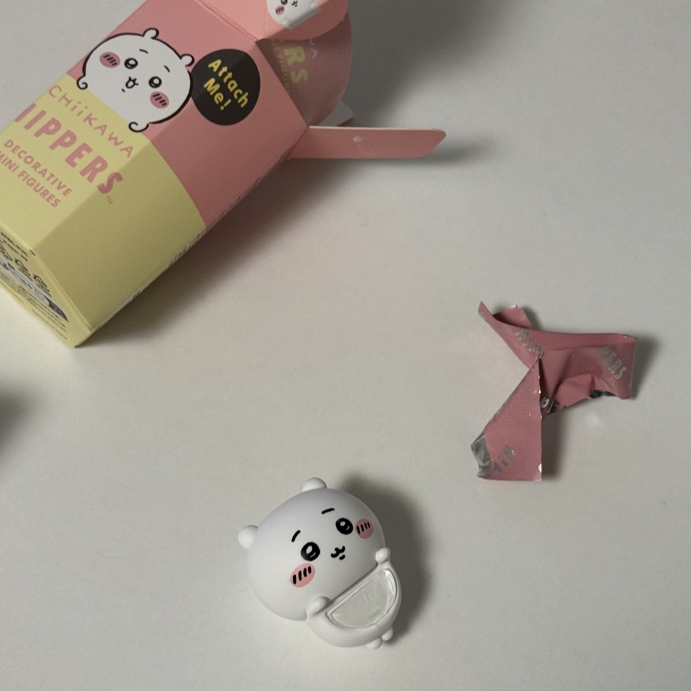 Chiikawa Hippers Sealed Case (1 Blind Boxes) 착용 스타일