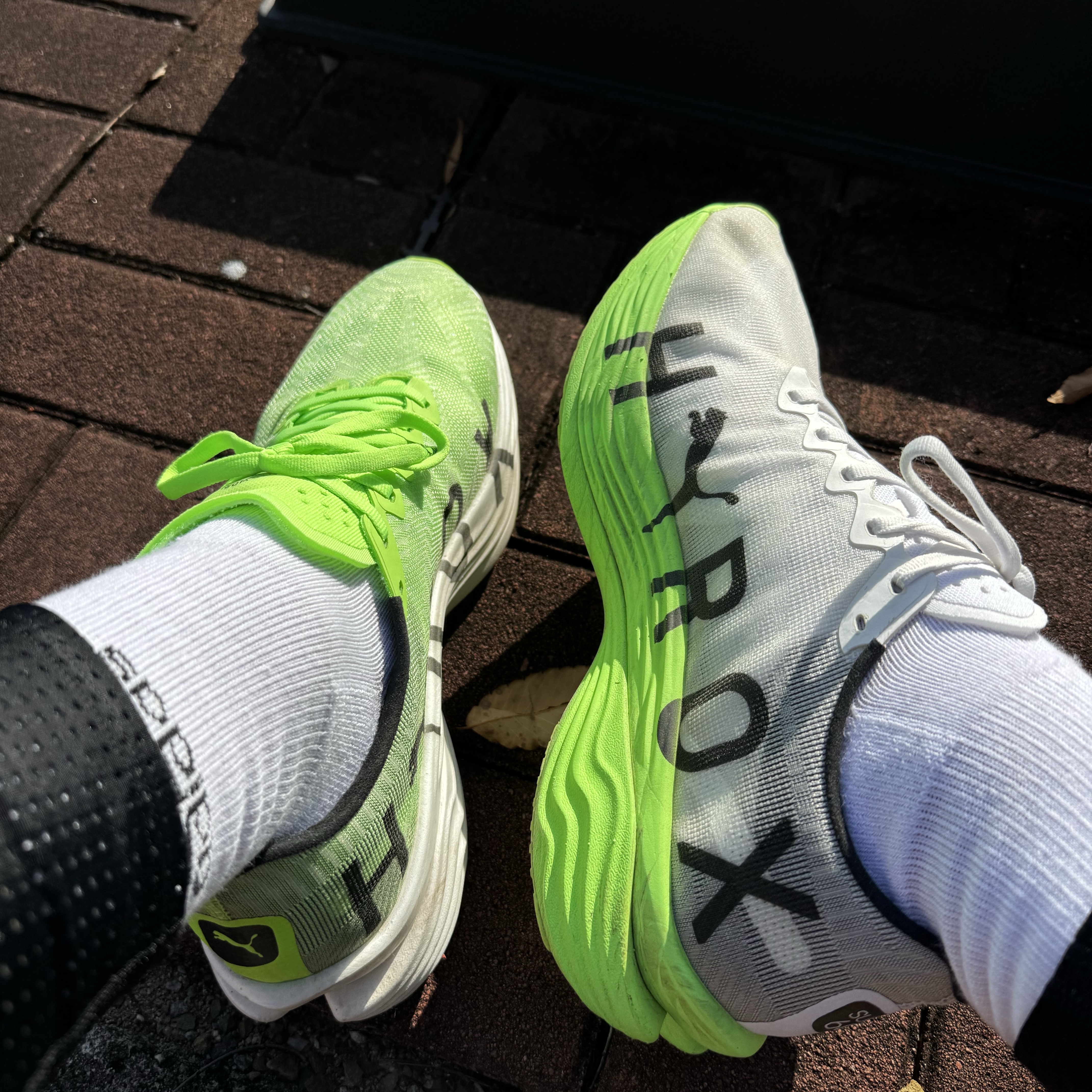 Puma x Hyrox Deviate Nitro Elite 3 Green Glare 착용 스타일 - 1