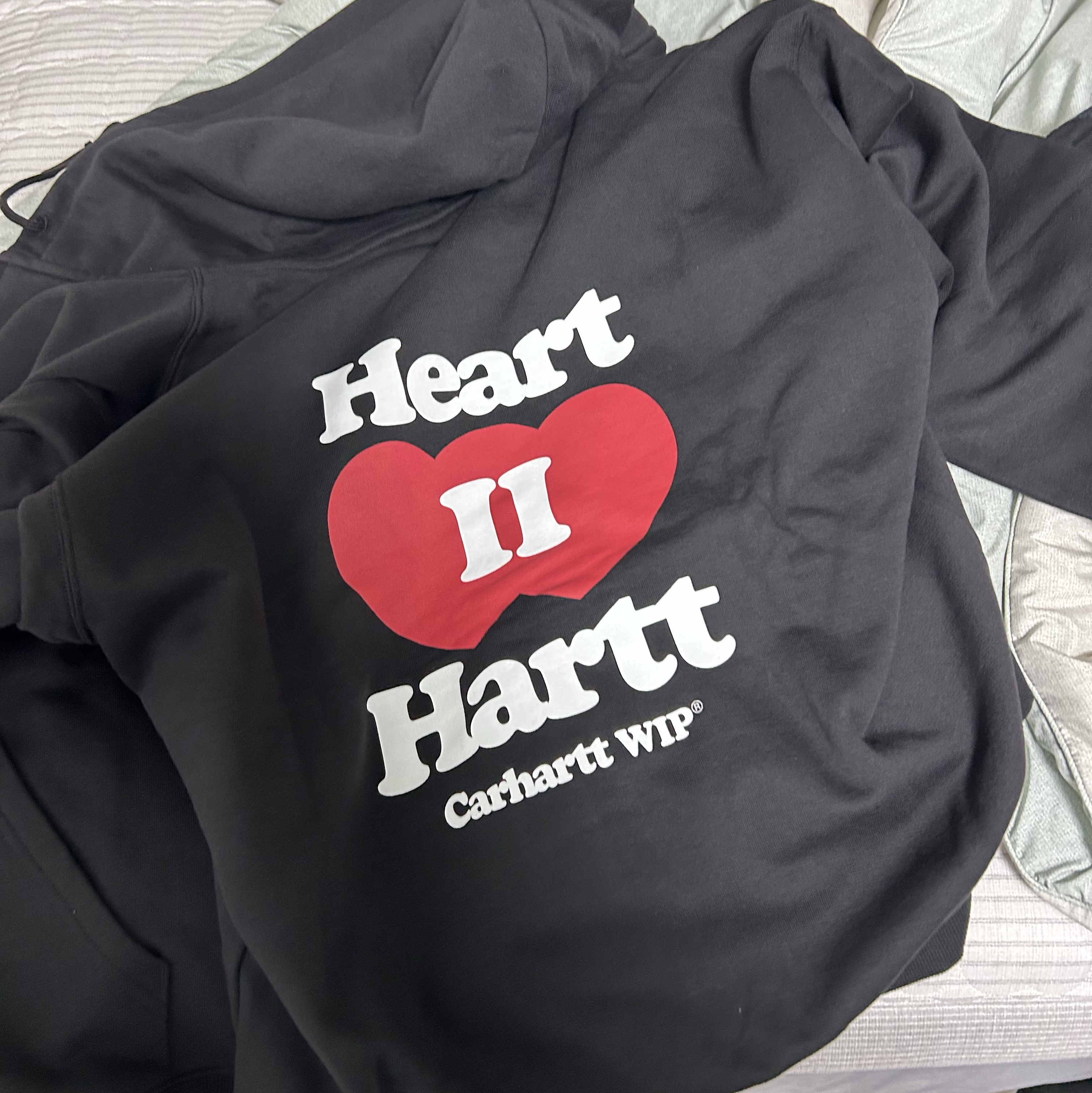 Carhartt WIP Hooded Heart II Hartt Sweat Jacket Black 착용 스타일
