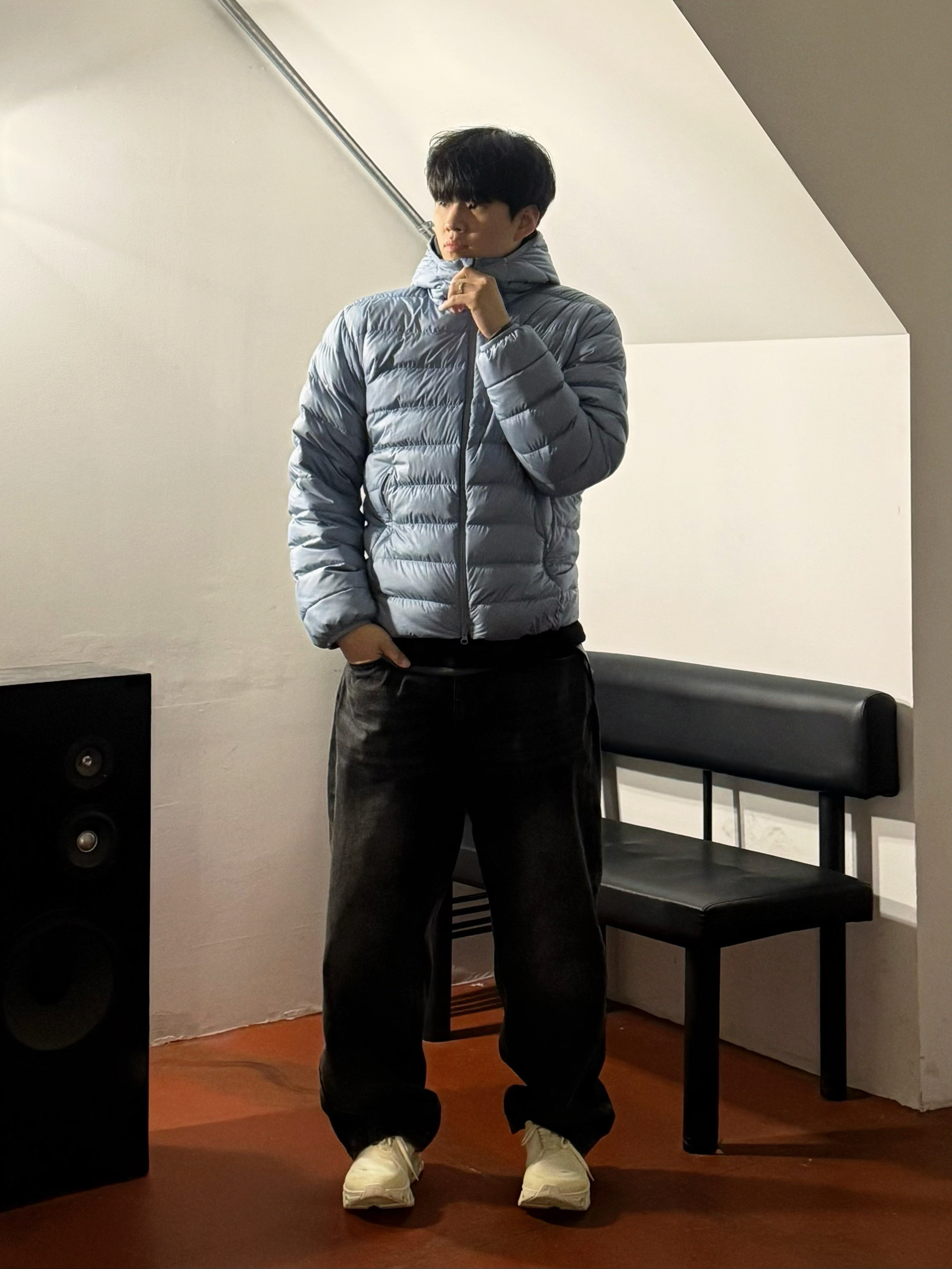 Musinsa Standard City Leisure Hooded Light Down Jacket Moon Blue, On Running x Post Archive Faction (Paf) Cloudmonster 2 Seedling White 착용 스타일 - 2