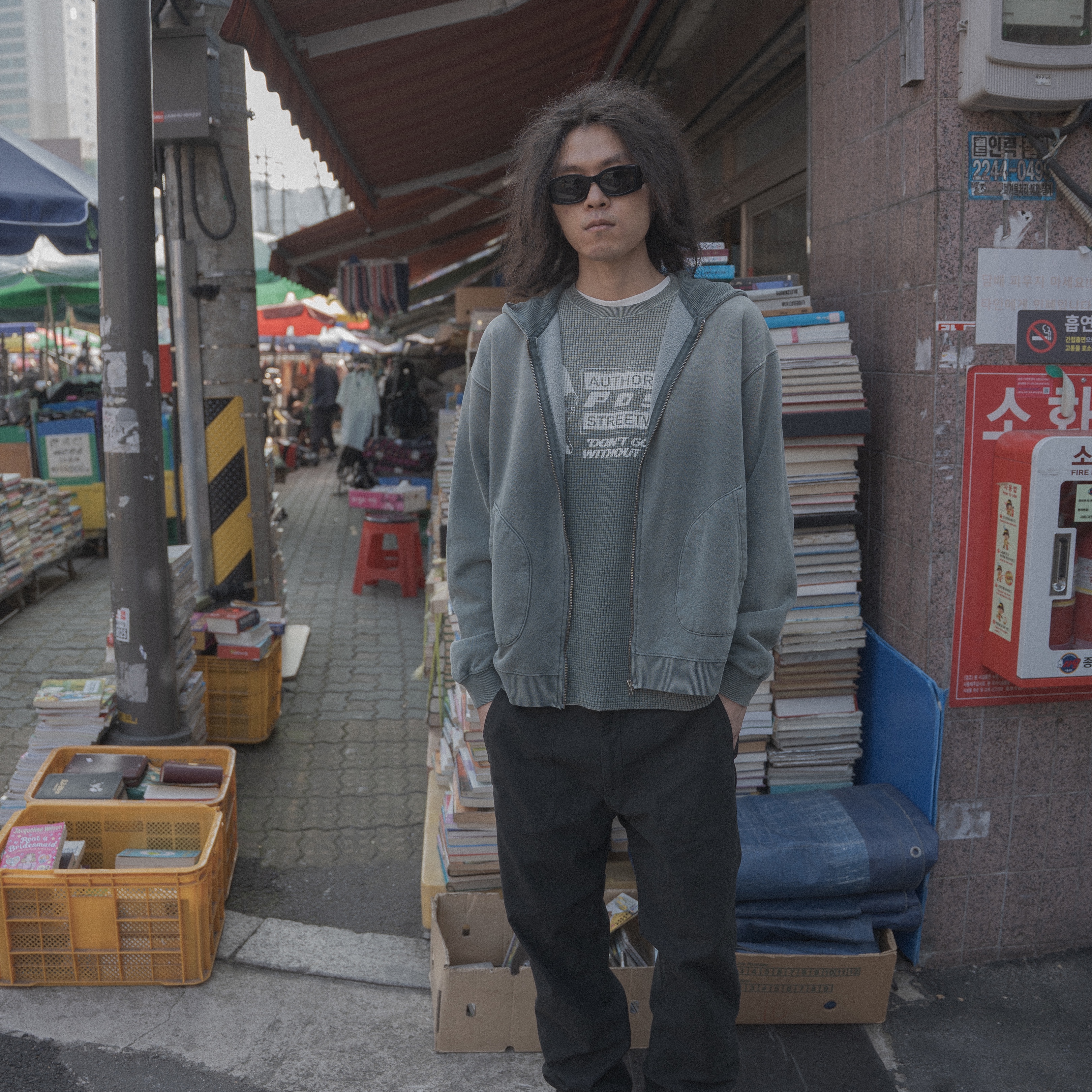 POSR Overdyed Thermal Zip Hoodie Faded Green, POSR Overdyed POSR Waffle Tee Faded Green 착용 스타일