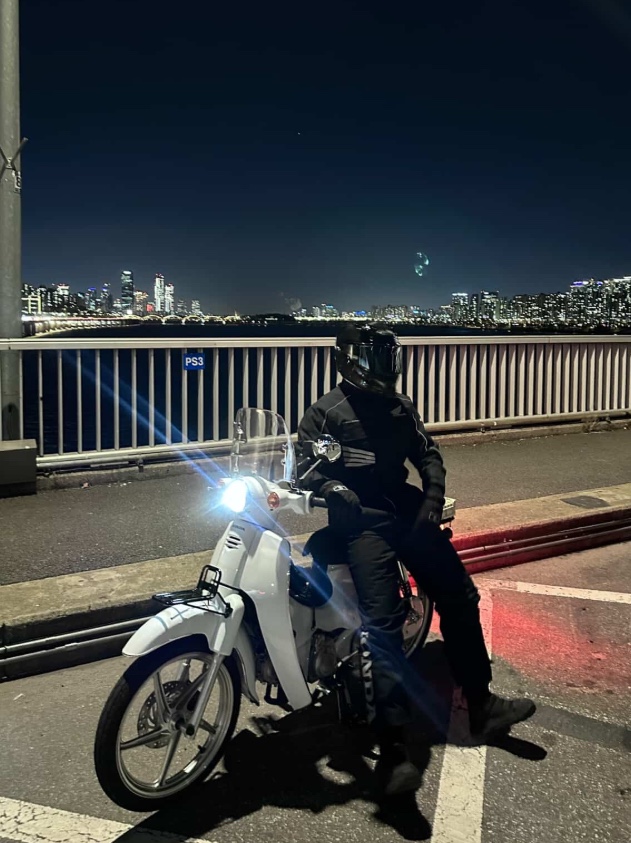 Honda City Rider Padding Suit Black 착용 스타일 - 1
