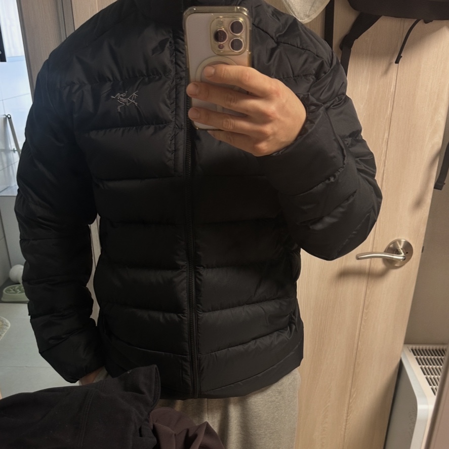 Arc'teryx Thorium Hoody Black 착용 스타일