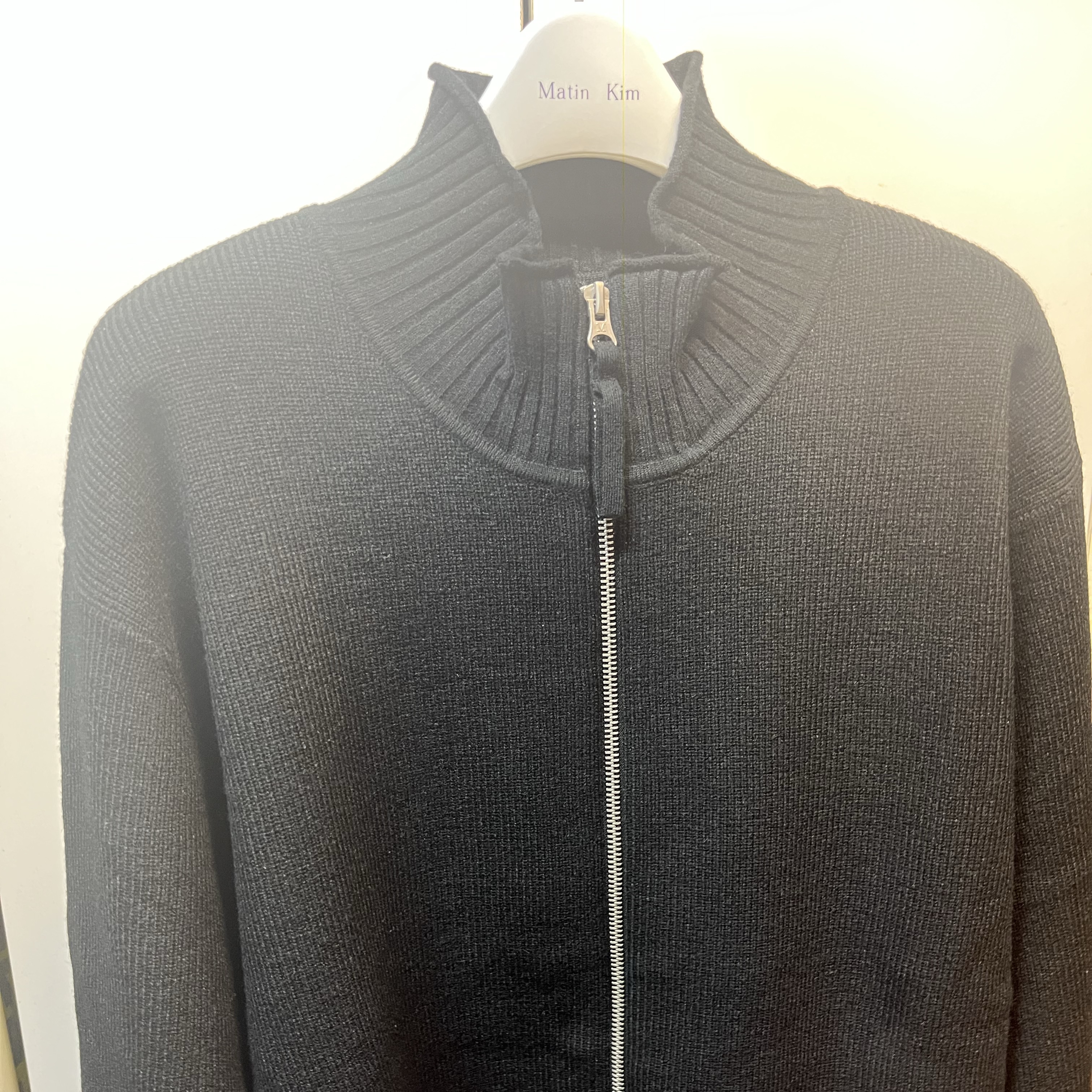 Matin Kim Spell Point Stripe Knit Cardigan Black 착용 스타일