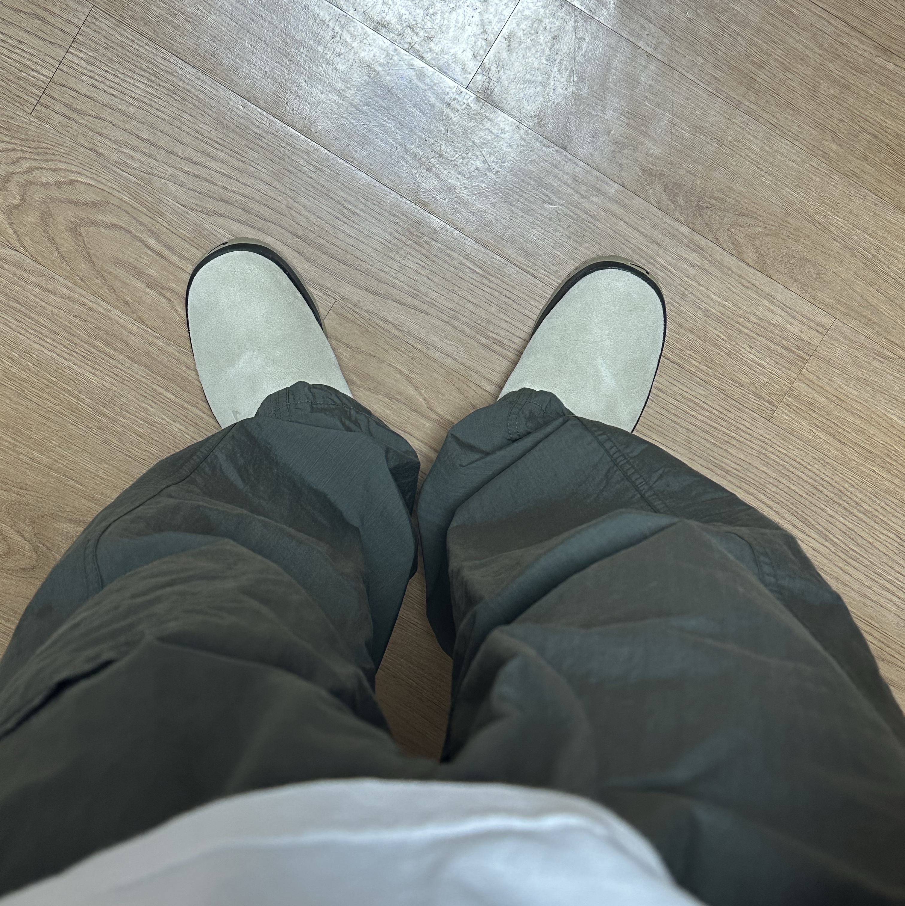 Nike ACG Rufus Limestone and Black 착용 스타일