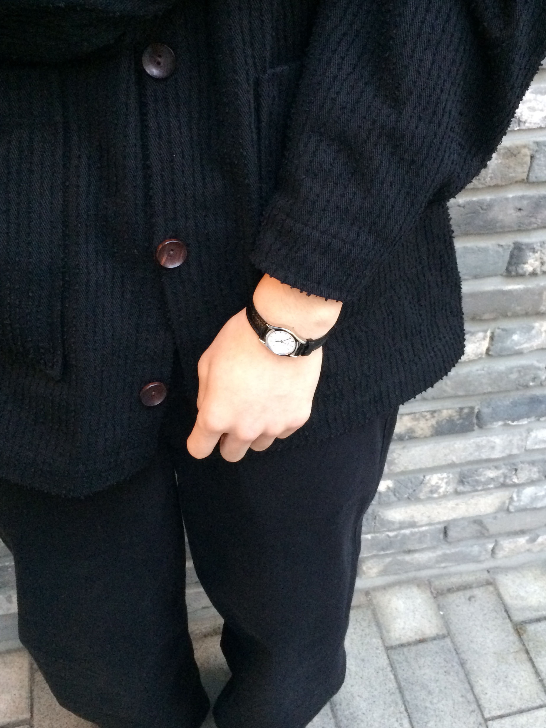 Casio LTP-1094E-7ARDF 착용 스타일 - 3