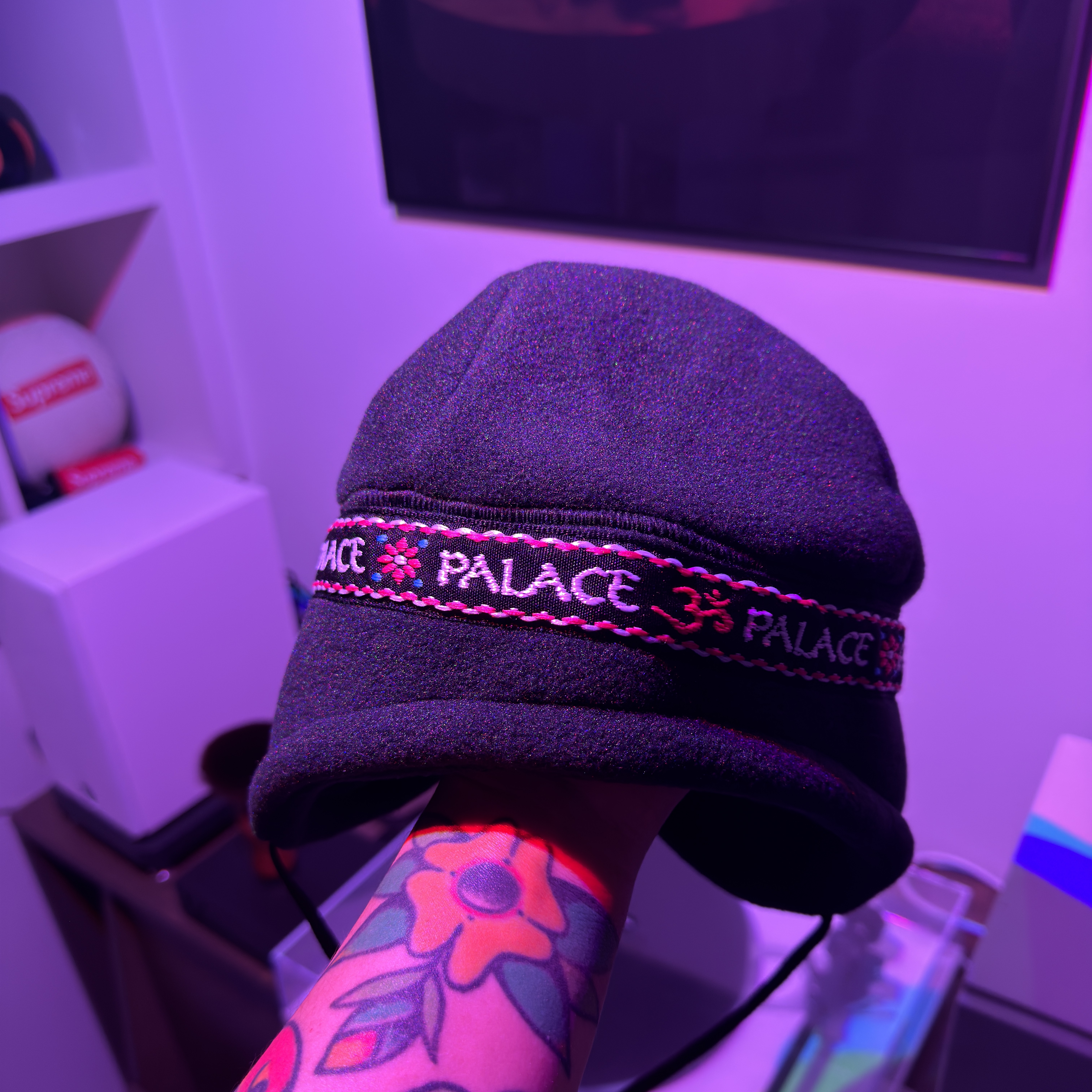 Palace Polartec OM Earflap Beanie Black - 25FW 착용 스타일