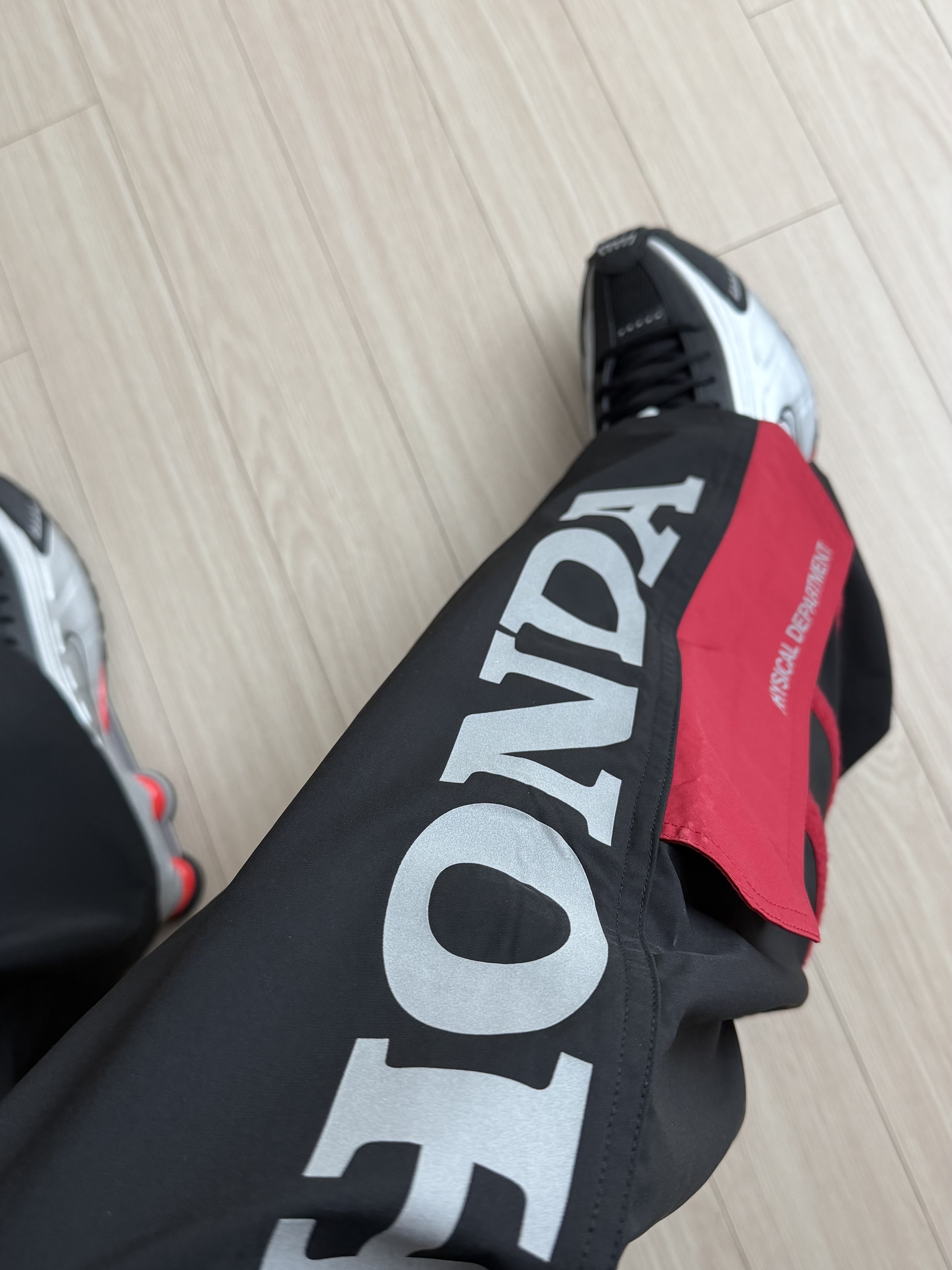 Honda City Rider Reflective Pants Red, Honda City Rider Reflective Jacket Red 착용 스타일 - 3