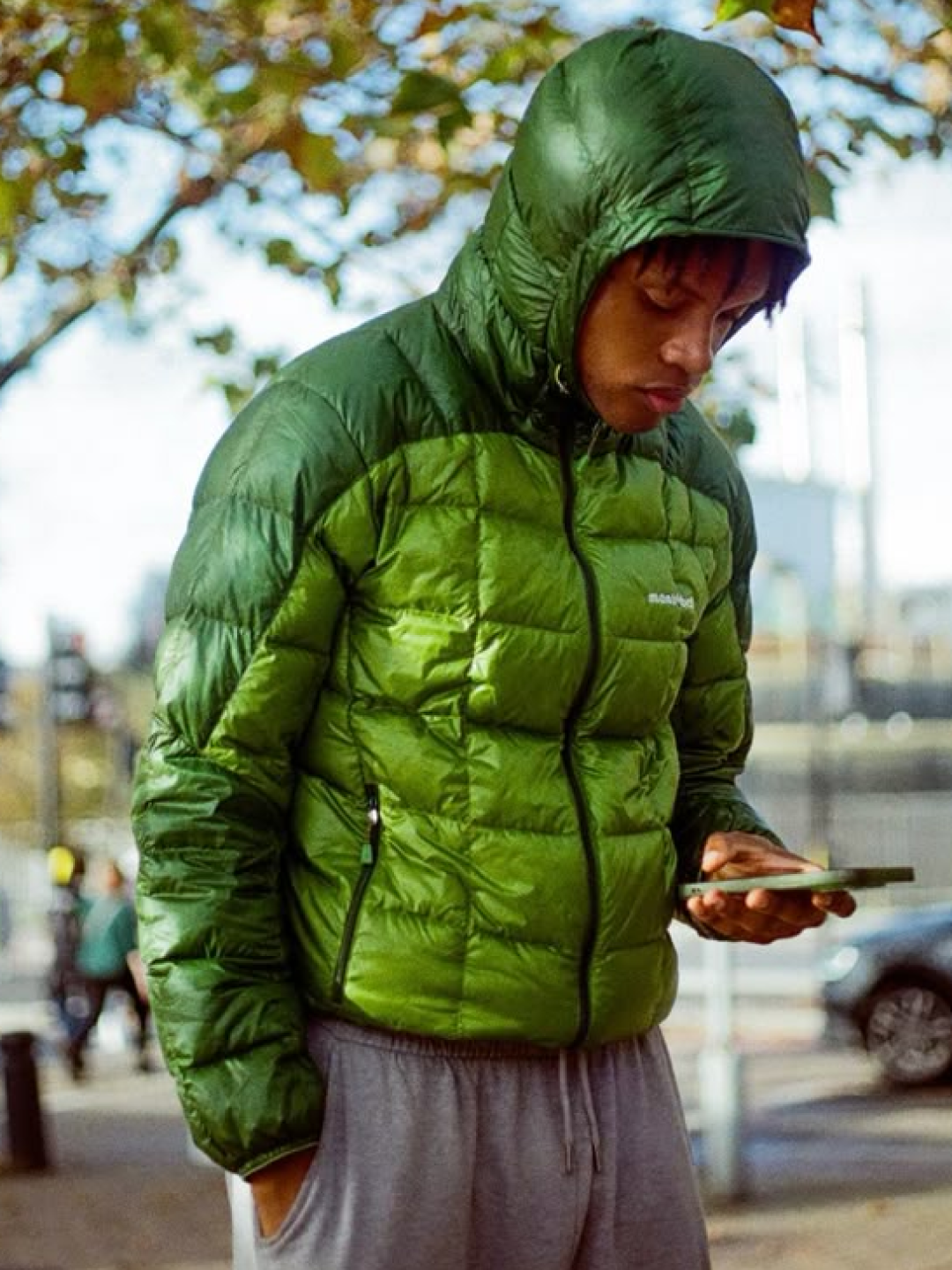 Montbell Superior Down Parka Dark Green, Montbell Light Alpine Down Parka Dark Forest 착용 스타일 - 3