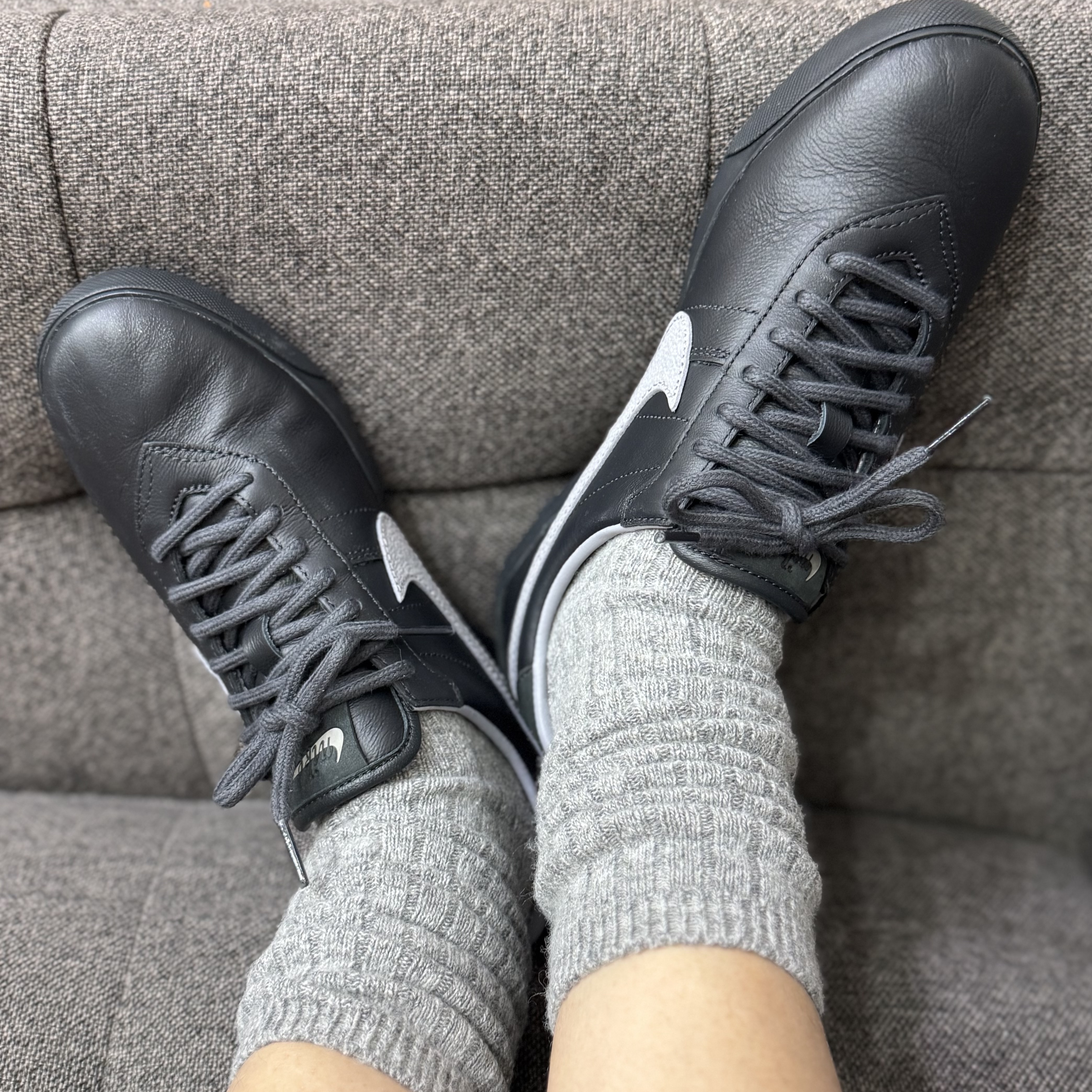 Nike Astrograbber Off Noir Cement Grey 착용 스타일 - 5