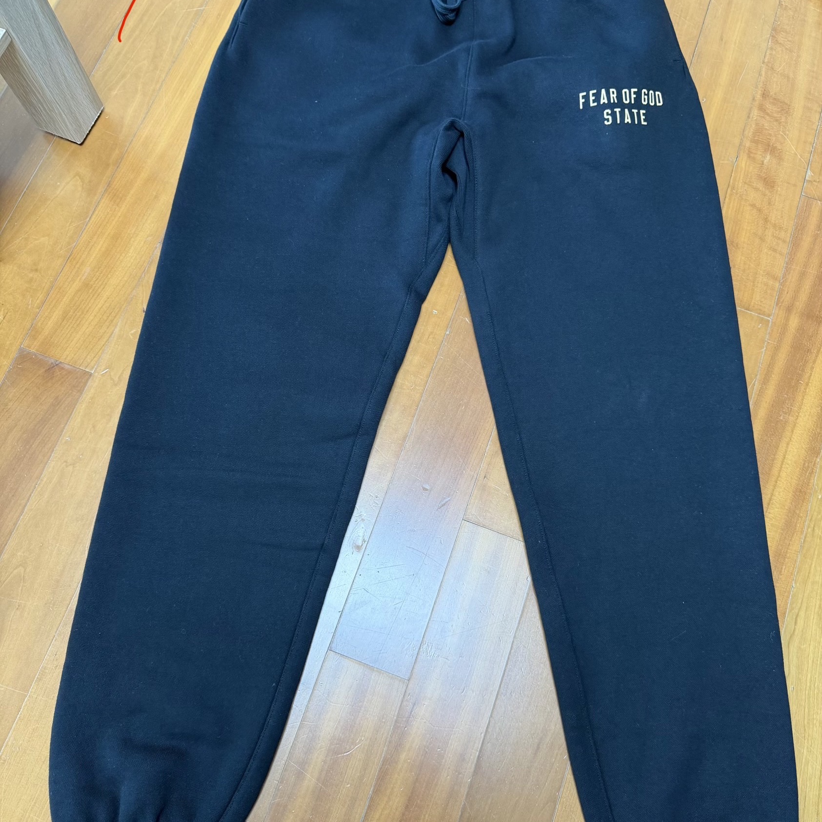Essentials Fleece Essential State Sweatpant Black - 24FW 착용 스타일 - 3