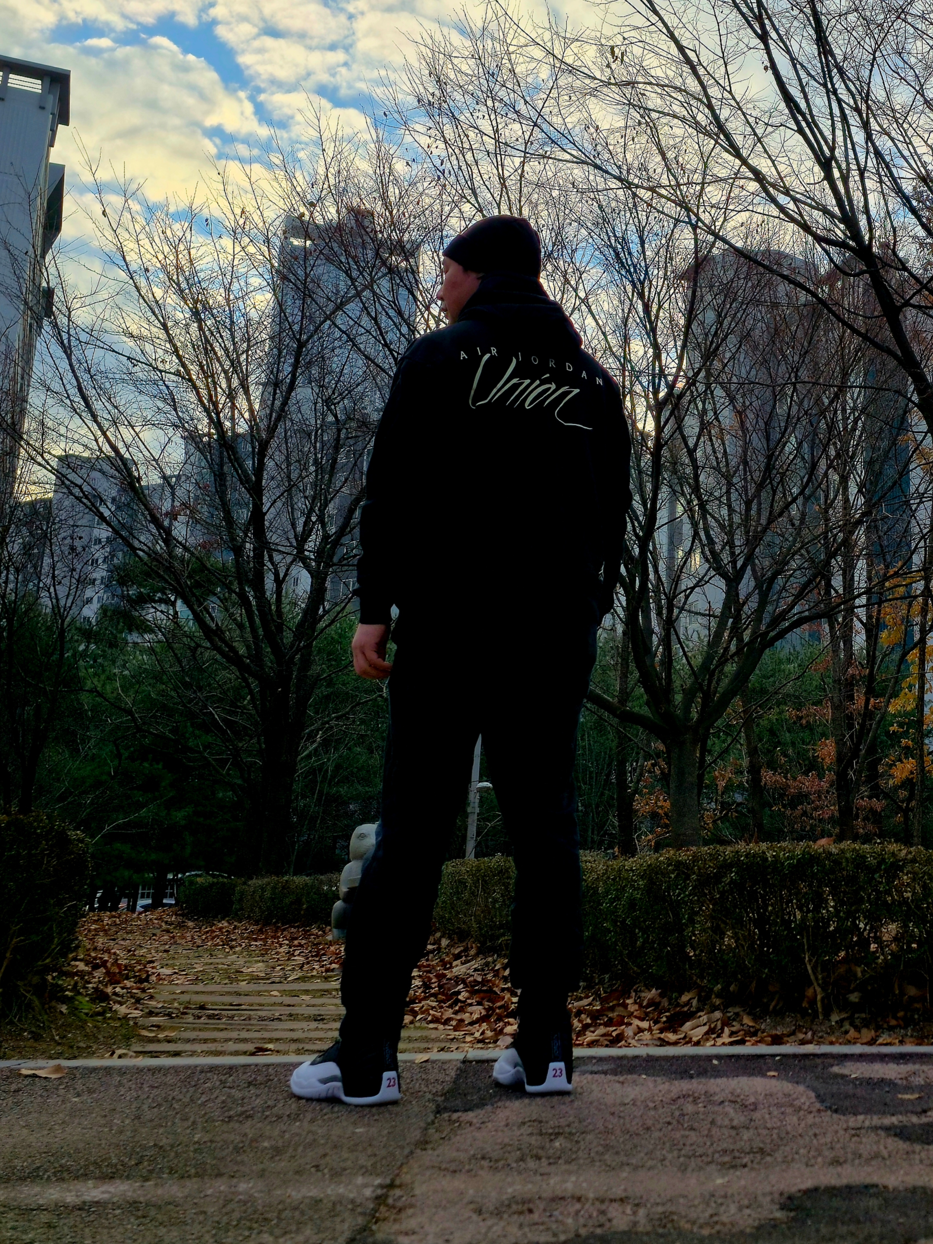 Nike x Stussy NRG Cuffed Beanie Black, Jordan x Union Fleece Hoodie Black - Asia 착용 스타일