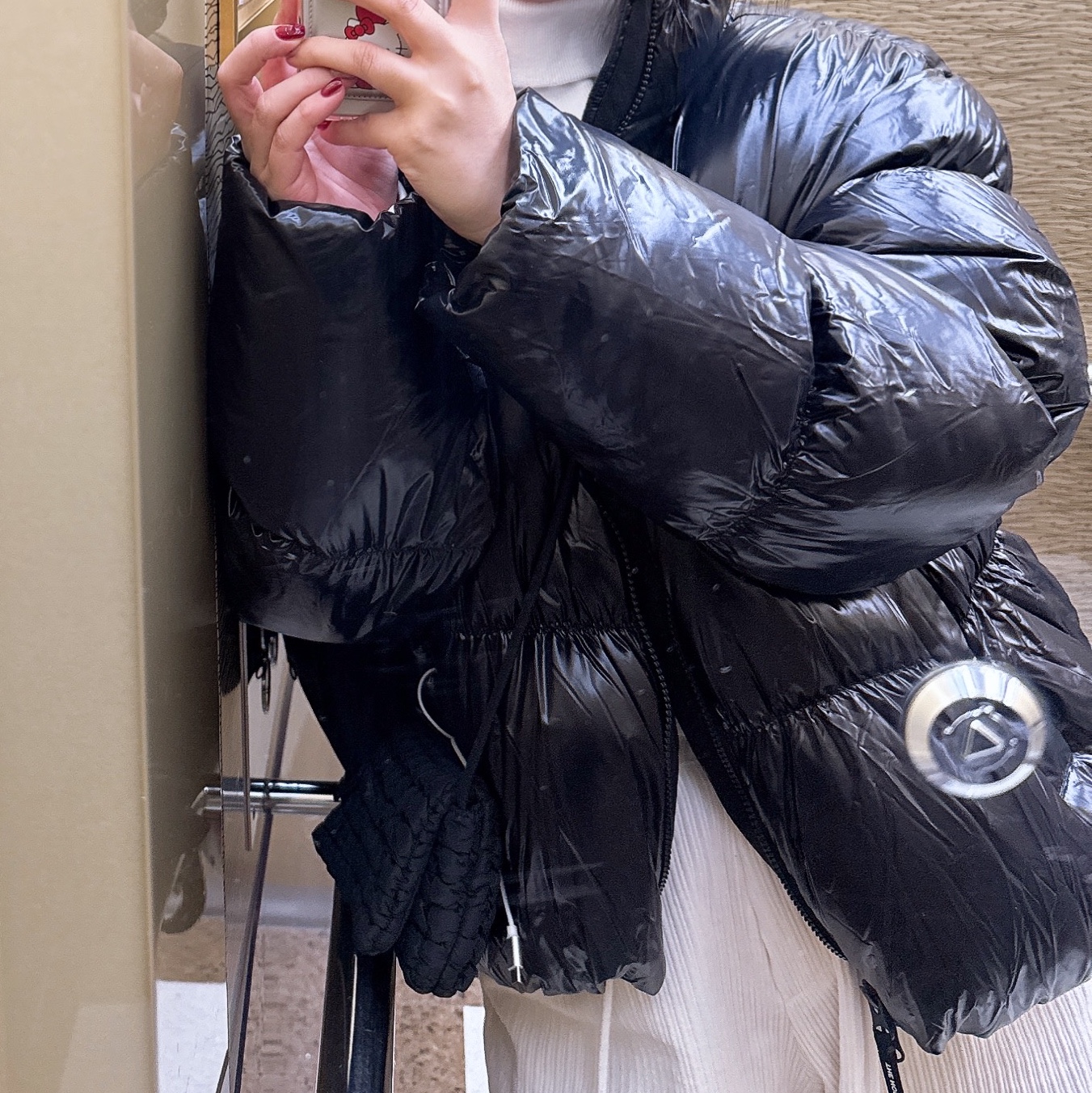 (W) The North Face Ella Down Jacket RDS Black - 25FW 착용 스타일 - 2