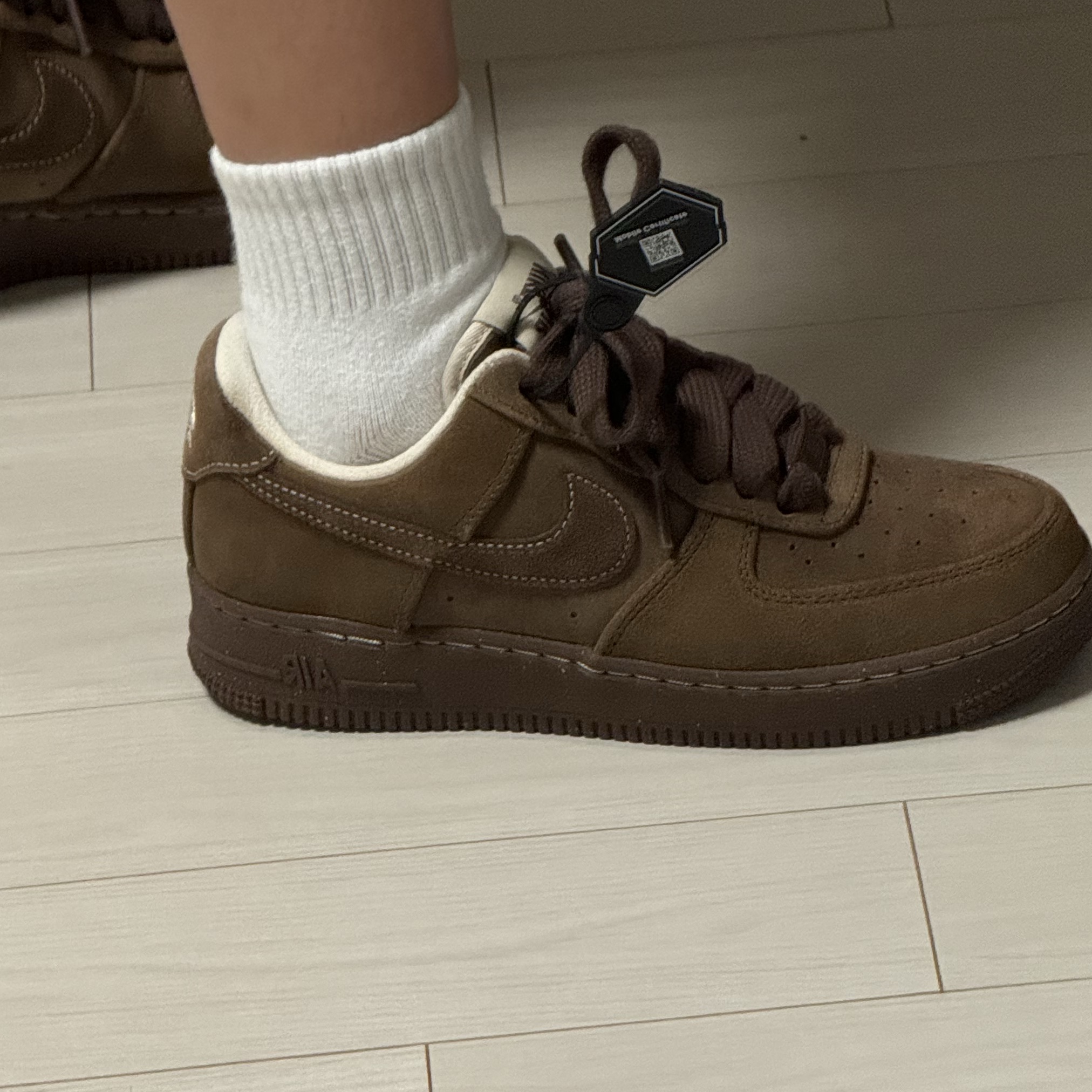 (W) Nike Air Force 1 '07 Cacao Wow 착용 스타일