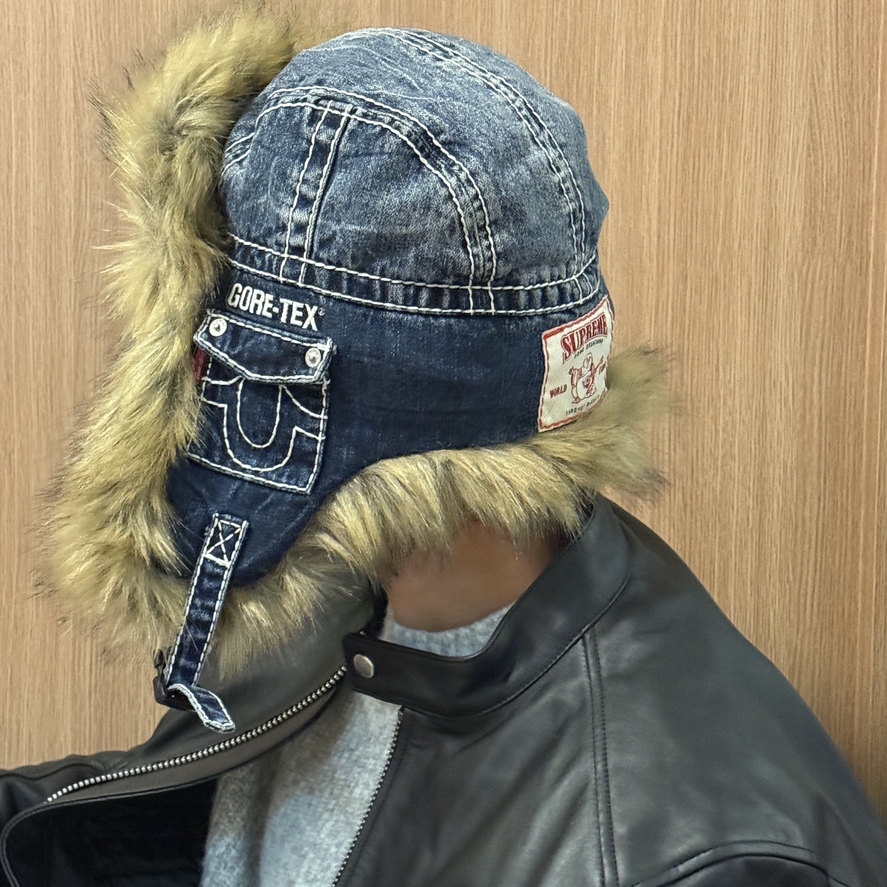 Supreme x True Religion Gore-Tex Trooper Denim - 22FW 착용 스타일 - 1