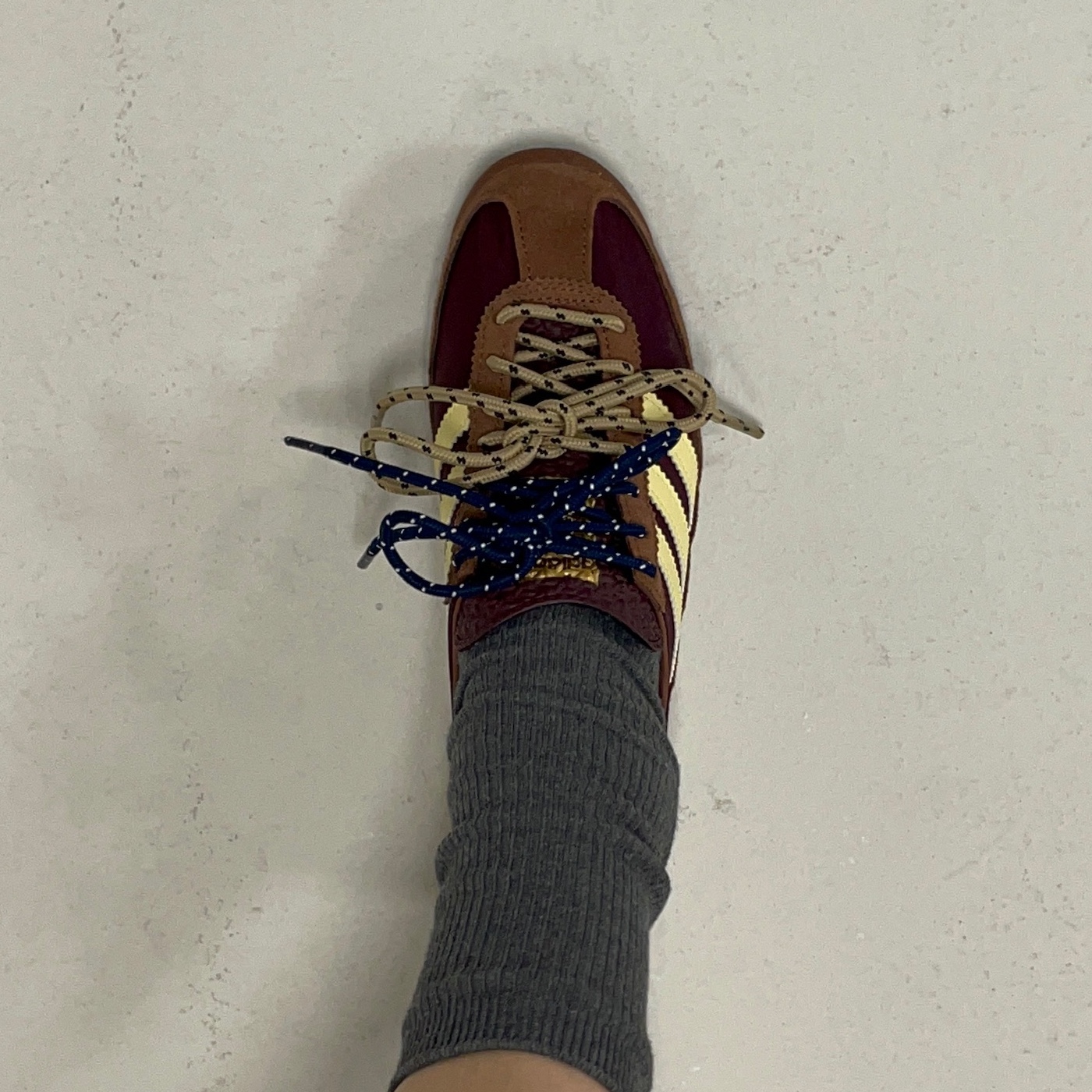 (W) Adidas SL 72 OG Maroon Almost Yellow 착용 스타일 - 1