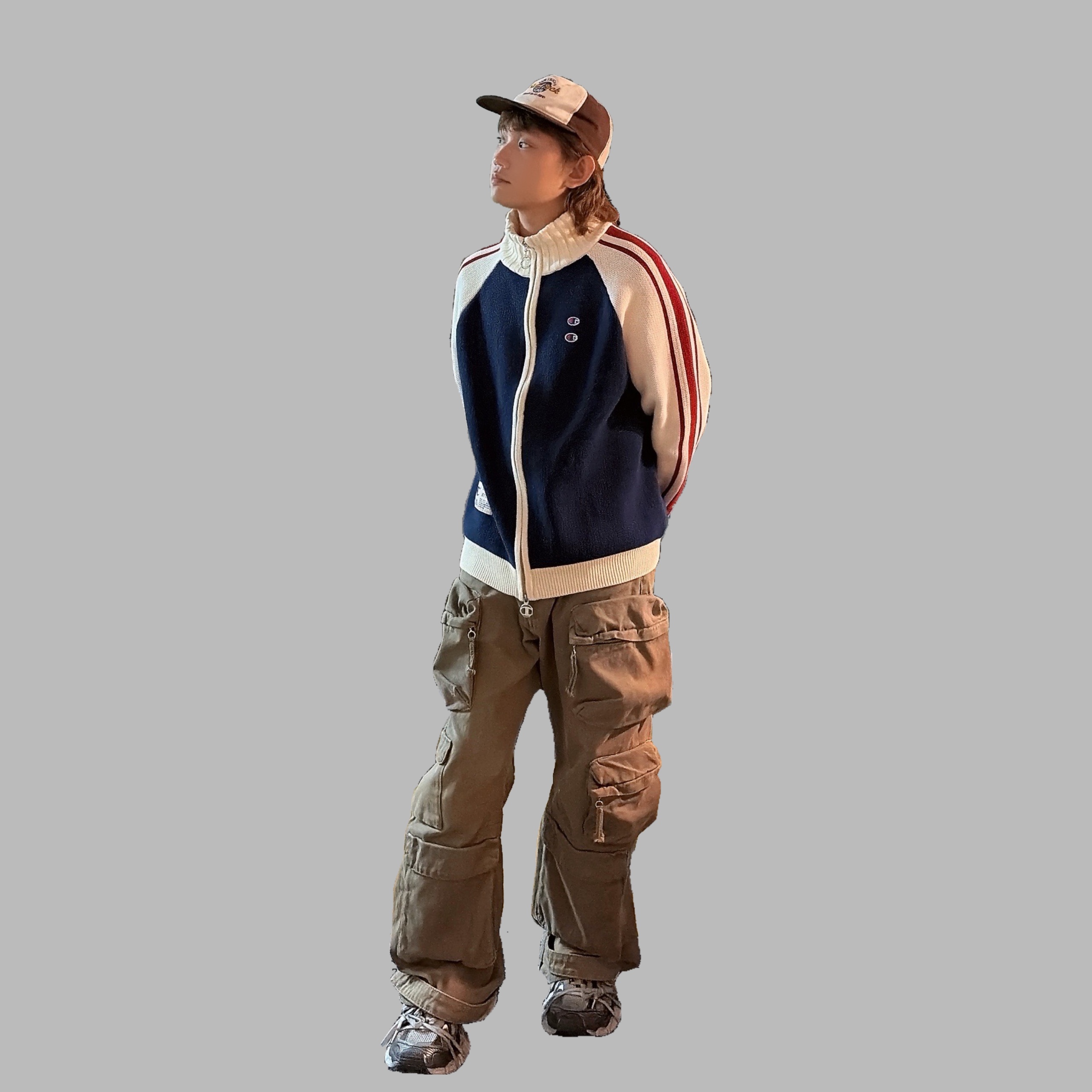 Zara x Champion Color Block Stripe Cardigan Navy Blue, Zara Utility Pocket Pants Sand 착용 스타일 - 2