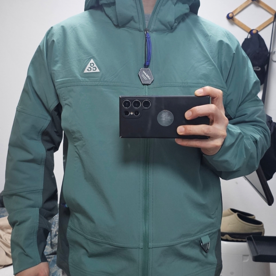 Nike ACG Sun Farer Jacket Bicoastal Vintage Green - Asia 착용 스타일