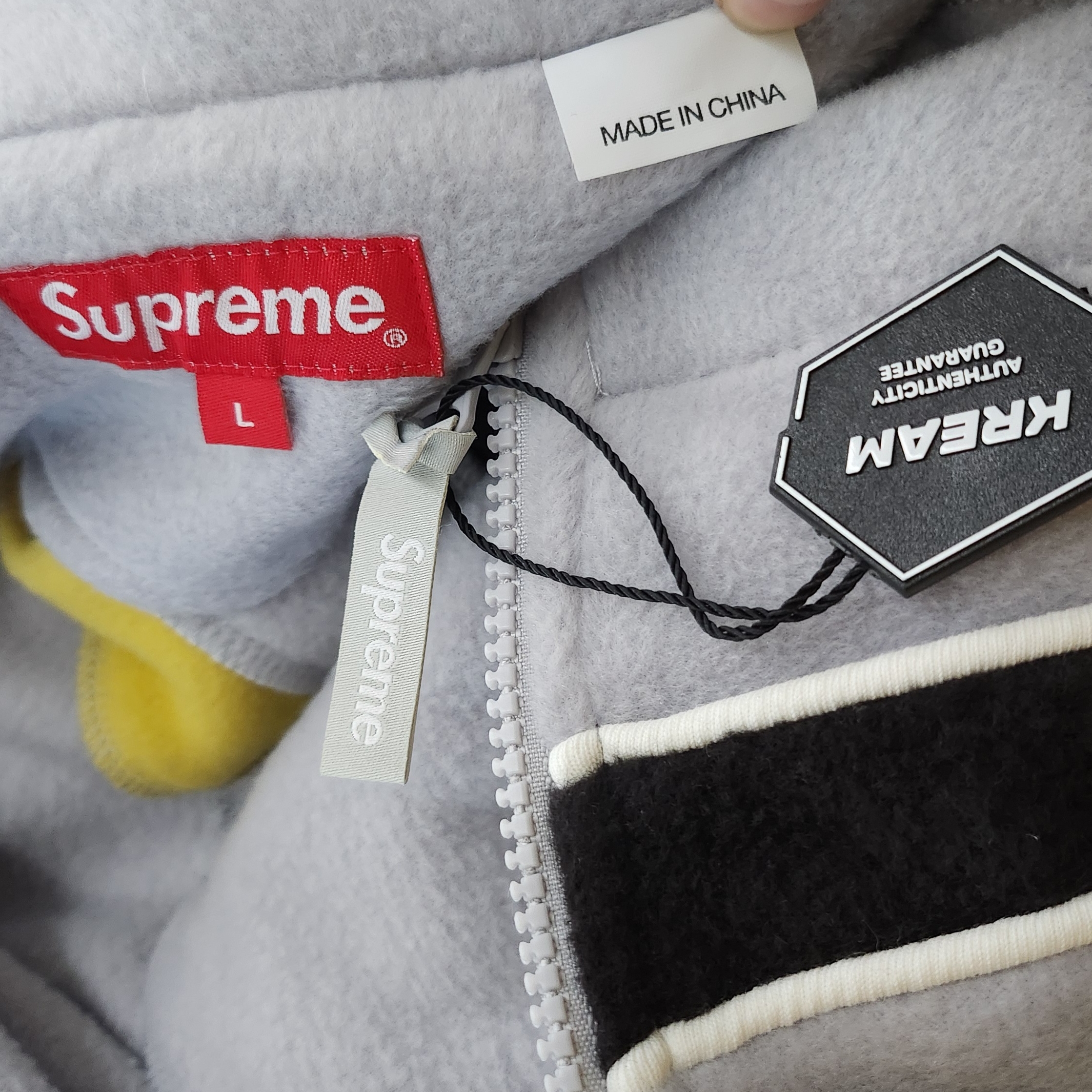 Supreme Racing Fleece Jacket Heather Grey - 23SS 착용 스타일