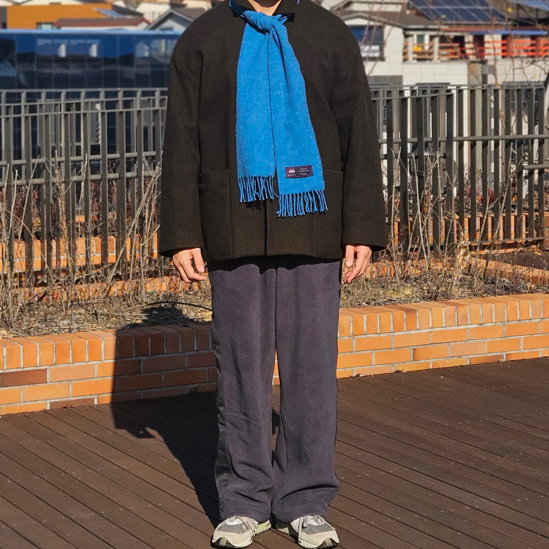 New Balance 991 Made in UK Grey, Uniqlo x Needles Fleece Wide Pants Dark Gray - KR 착용 스타일 - 2
