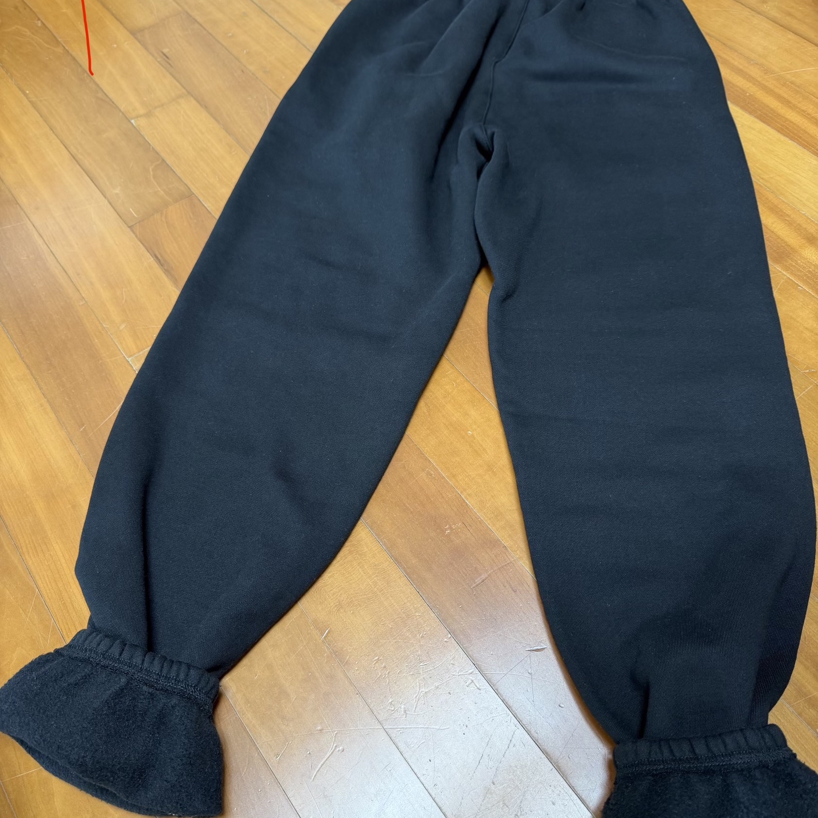 Essentials Fleece Essential State Sweatpant Black - 24FW 착용 스타일 - 1